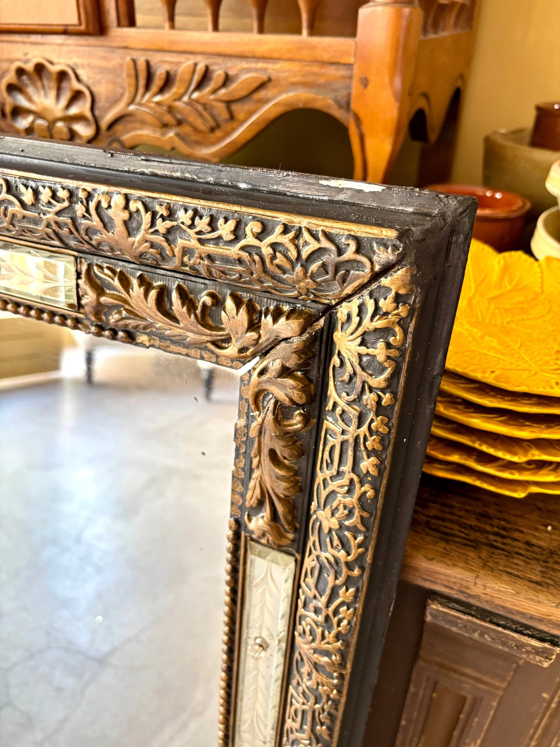 miroir-noir-dore-napoleon-iii-decoration-vintage-axs-design-paris-france