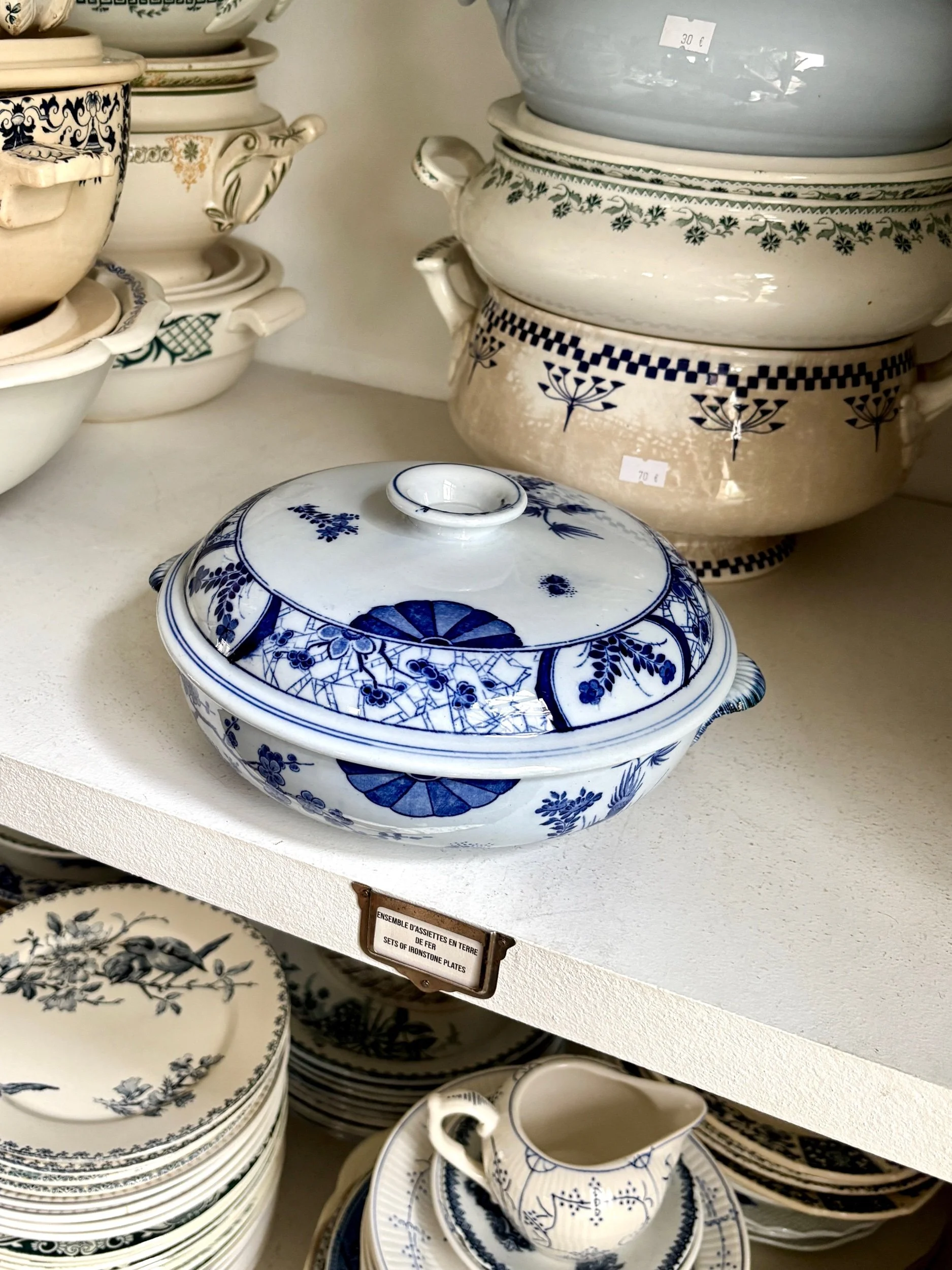moyenne-soupiere-creil-montereau-japon-monet-bleu-vaisselle-vintage-axs-design-paris-france
