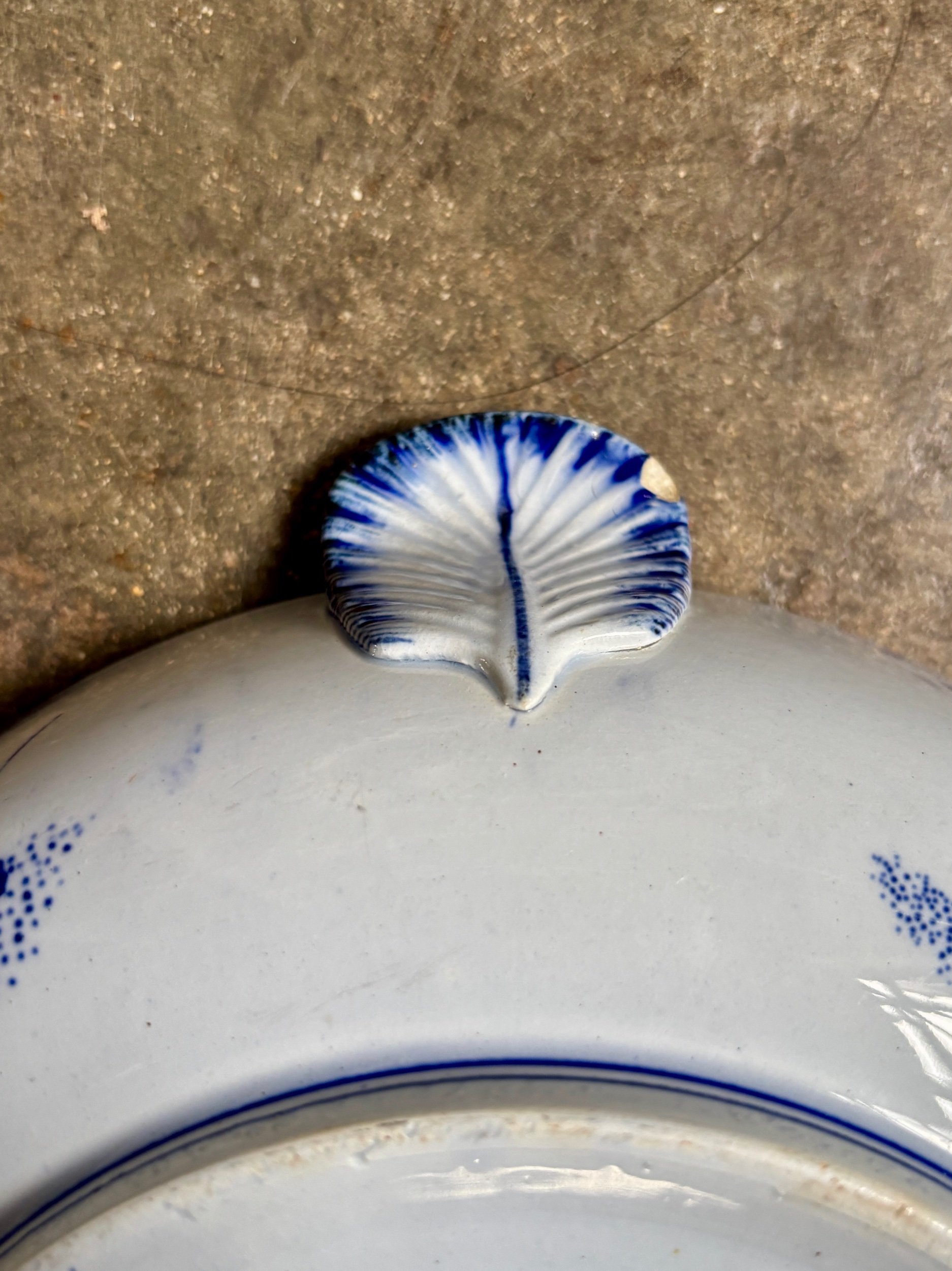 moyenne-soupiere-creil-montereau-japon-monet-bleu-vaisselle-vintage-axs-design-paris-france