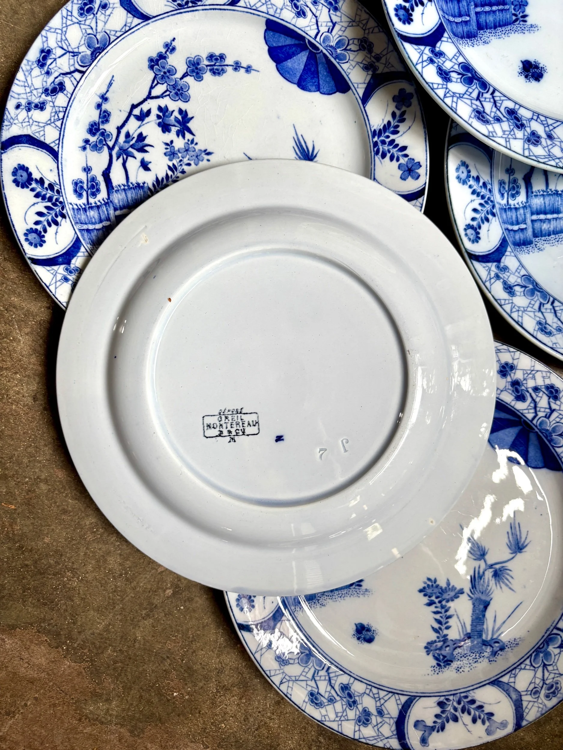 assiettes-plates-creil-montereau-japon-monet-bleu-vaisselle-vintage-axs-design-paris-france