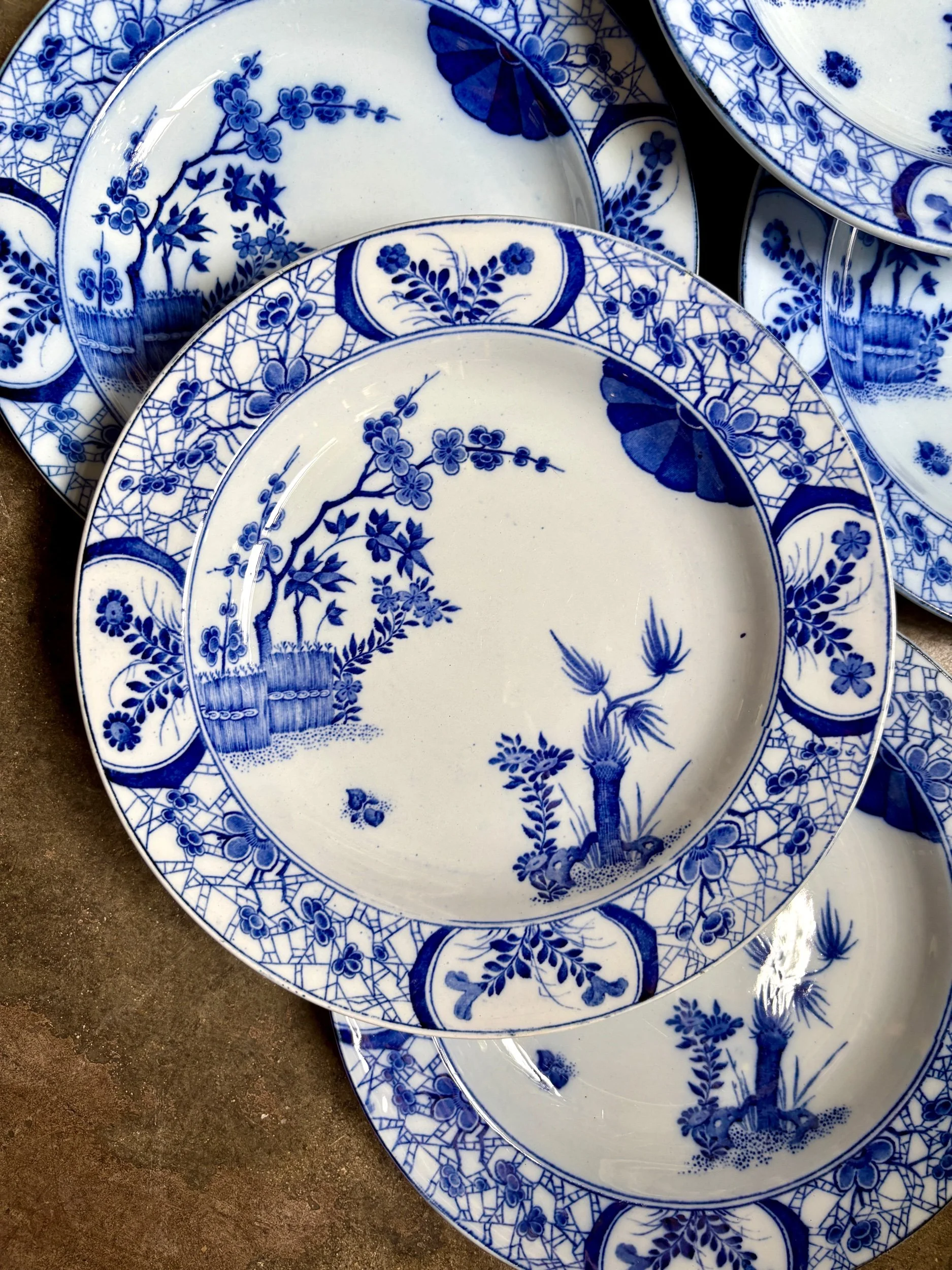 assiettes-creuses-creil-montereau-japon-monet-bleu-vaisselle-vintage-axs-design-paris-france