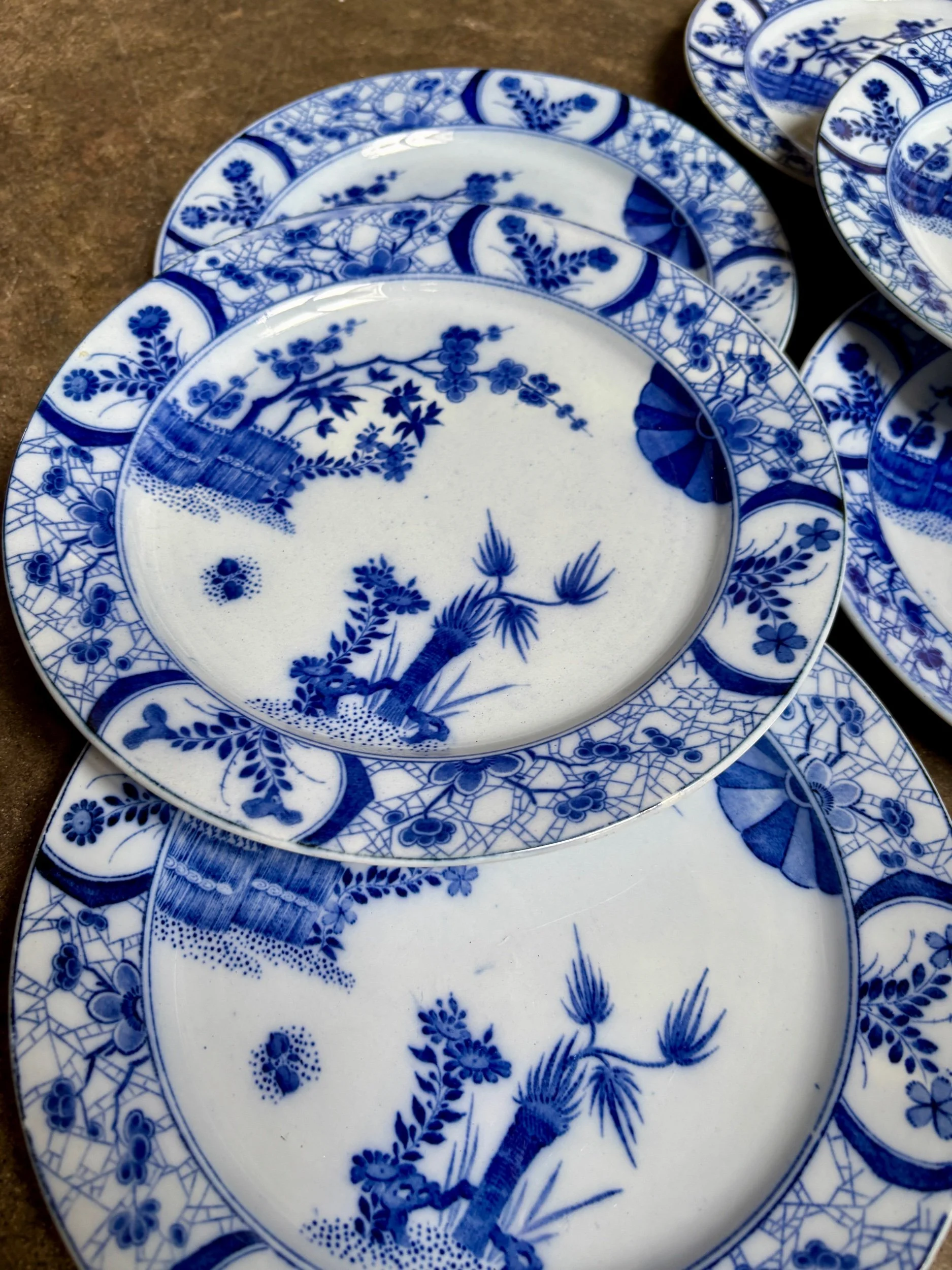 assiettes-entremet-creil-montereau-japon-monet-bleu-vaisselle-vintage-axs-design-paris-france
