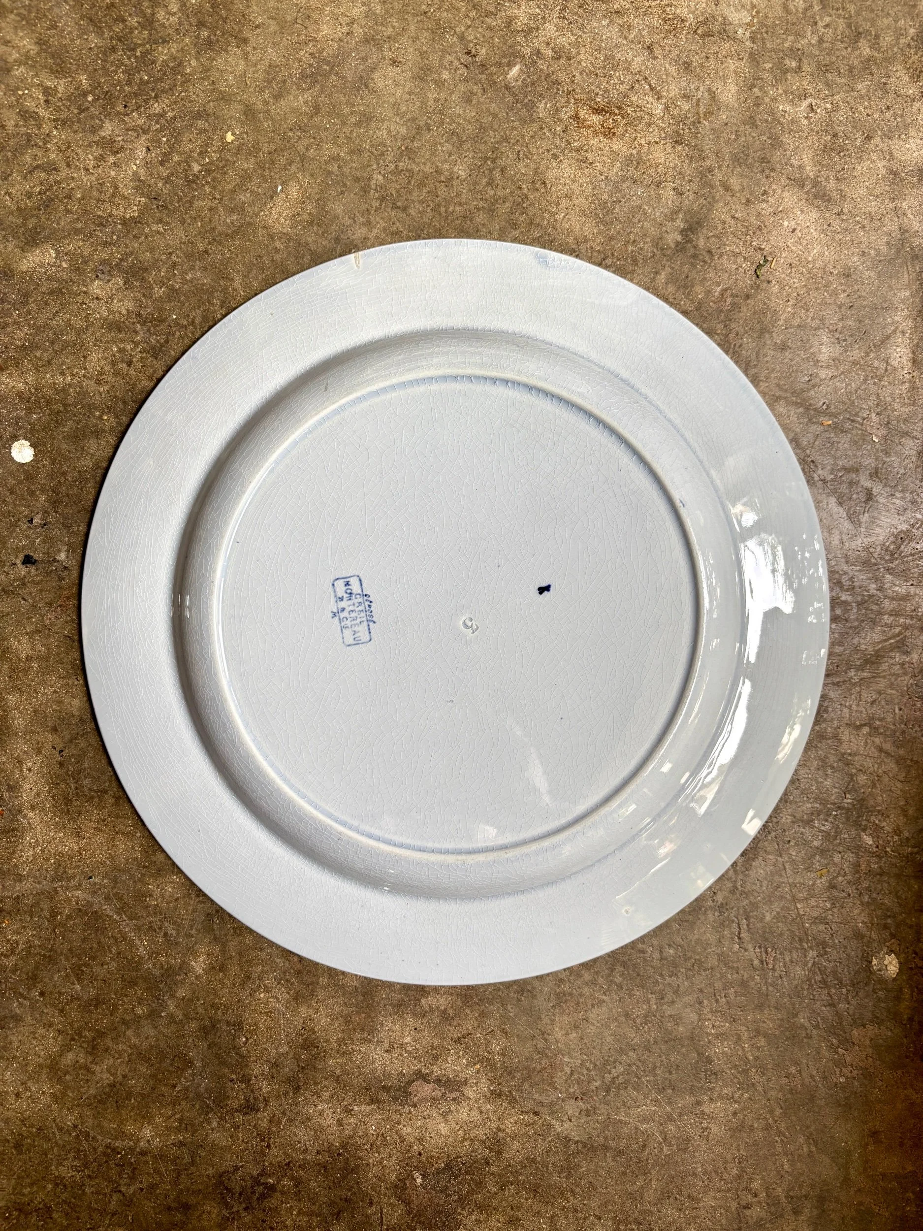 moyen-plat-rond-creil-montereau-japon-monet-bleu-vaisselle-vintage-axs-design-paris-france