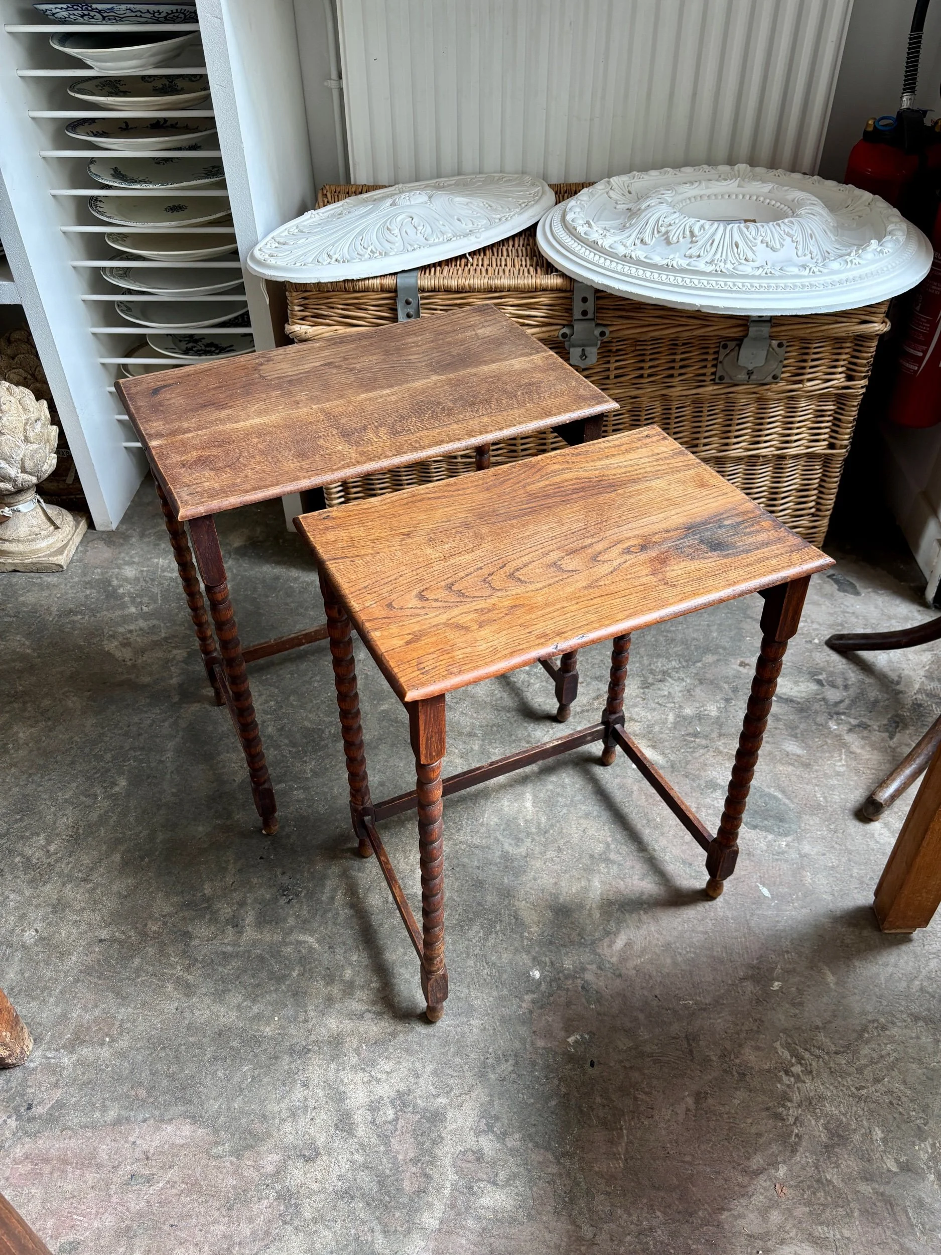 2-tables-gigognes-appoint-bois-chene-mobilier-vintage-axs-design-paris-france