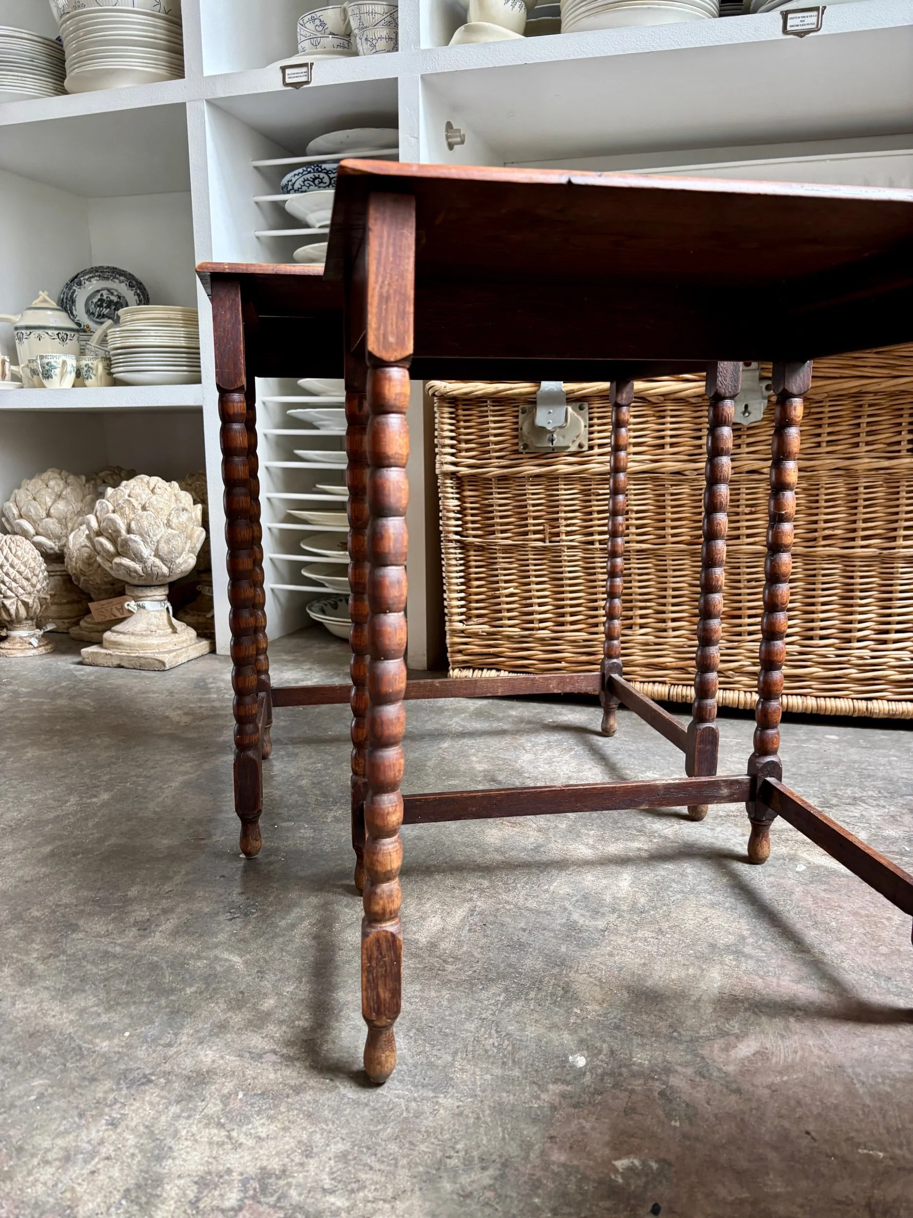 2-tables-gigognes-appoint-bois-chene-mobilier-vintage-axs-design-paris-france