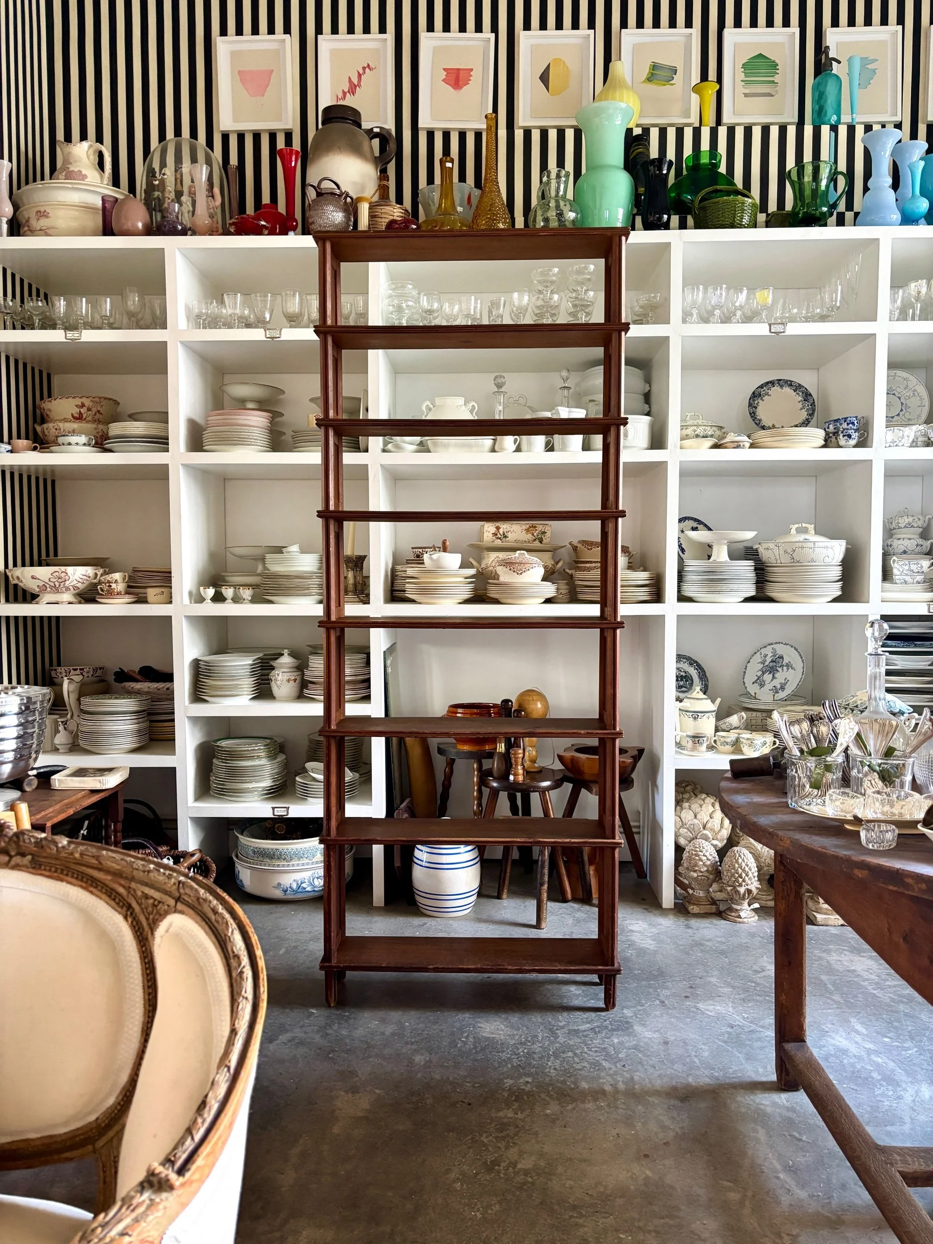 bibliothque-tagres-bois-fonce-meuble-vintage-axs-design-paris-france