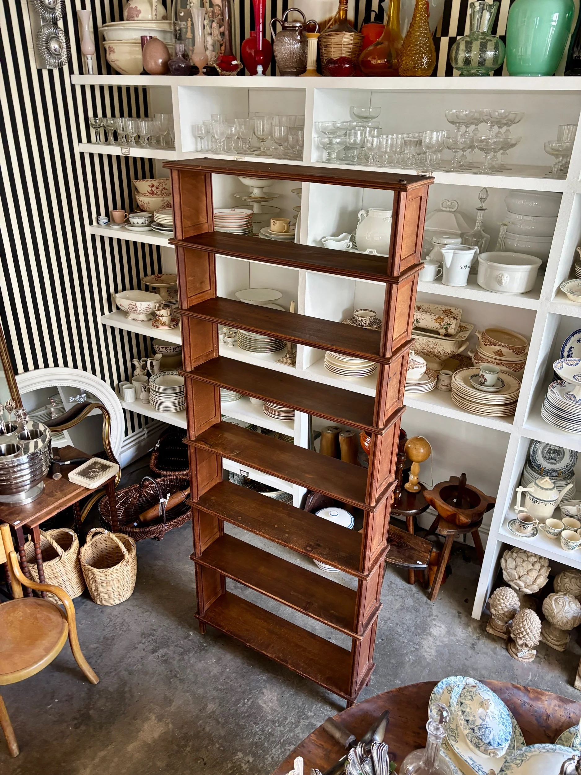 bibliothque-tagres-bois-fonce-meuble-vintage-axs-design-paris-france