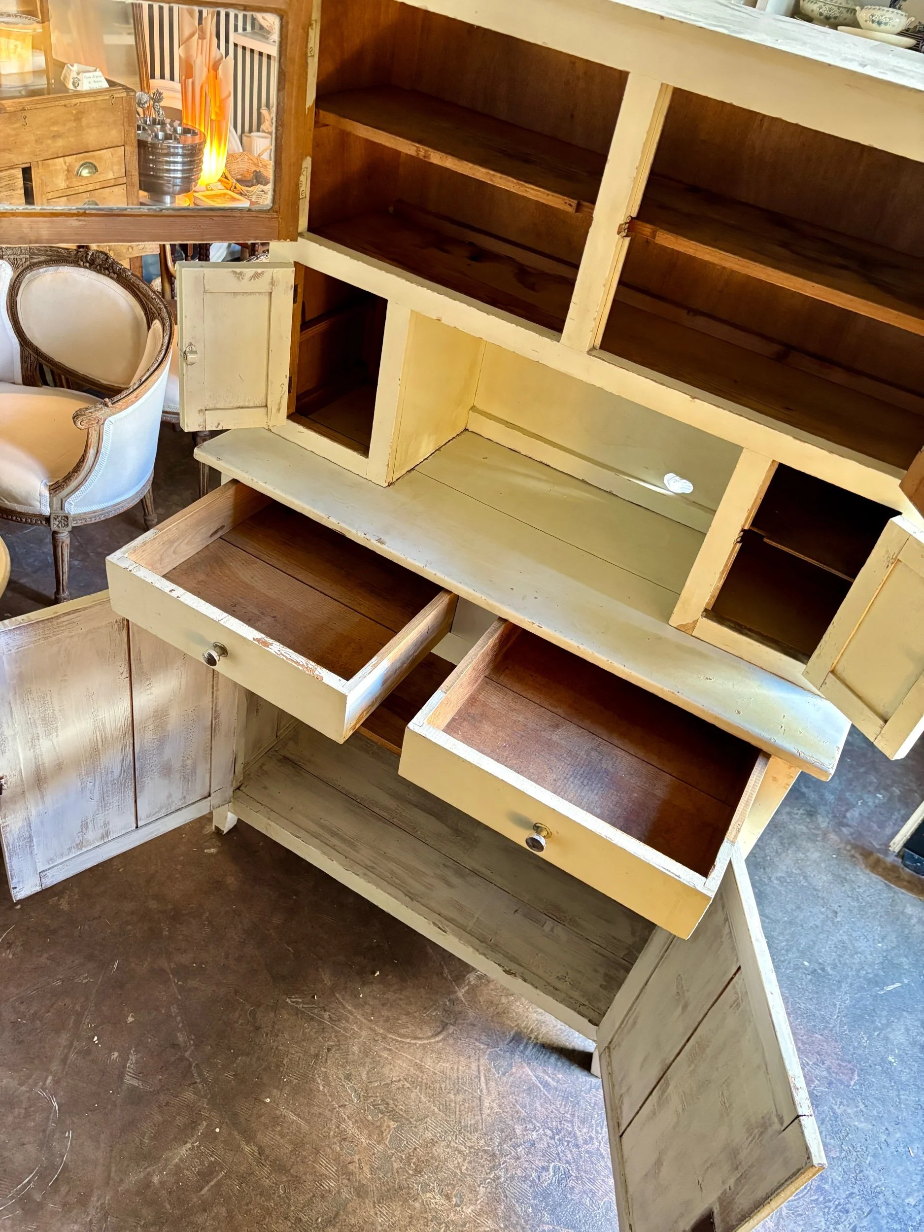buffet-parisien-2-corps-bois-ecru-meuble-rangement-vintage-axs-design-paris-france