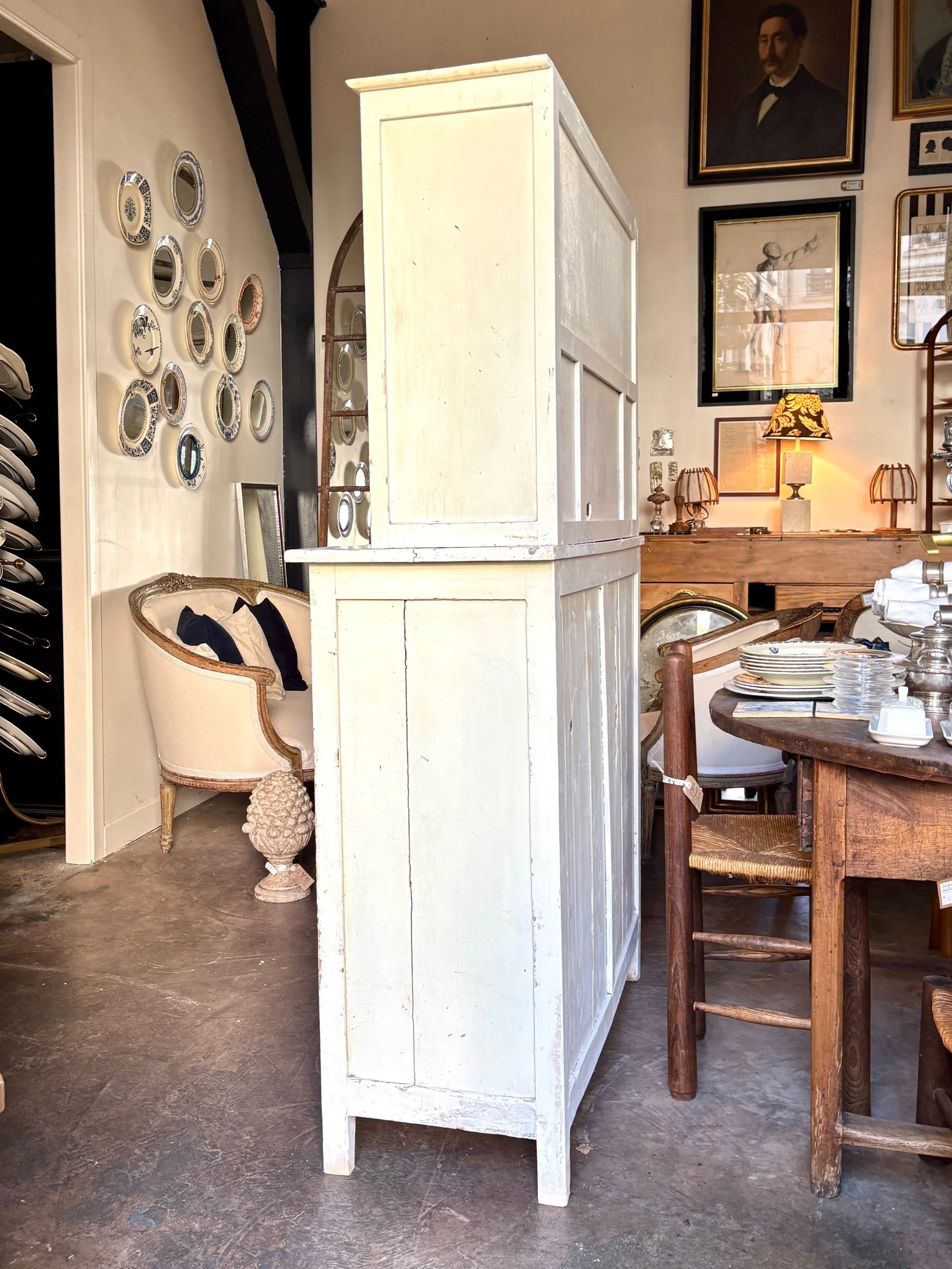 buffet-parisien-2-corps-bois-ecru-meuble-rangement-vintage-axs-design-paris-france