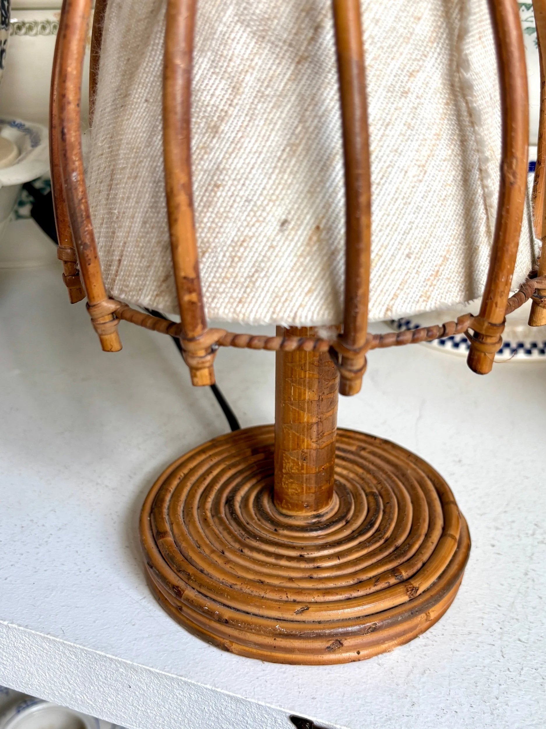 lampe-rotin-bois-coton-beige-luminaire-vintage-axs-design-paris-france