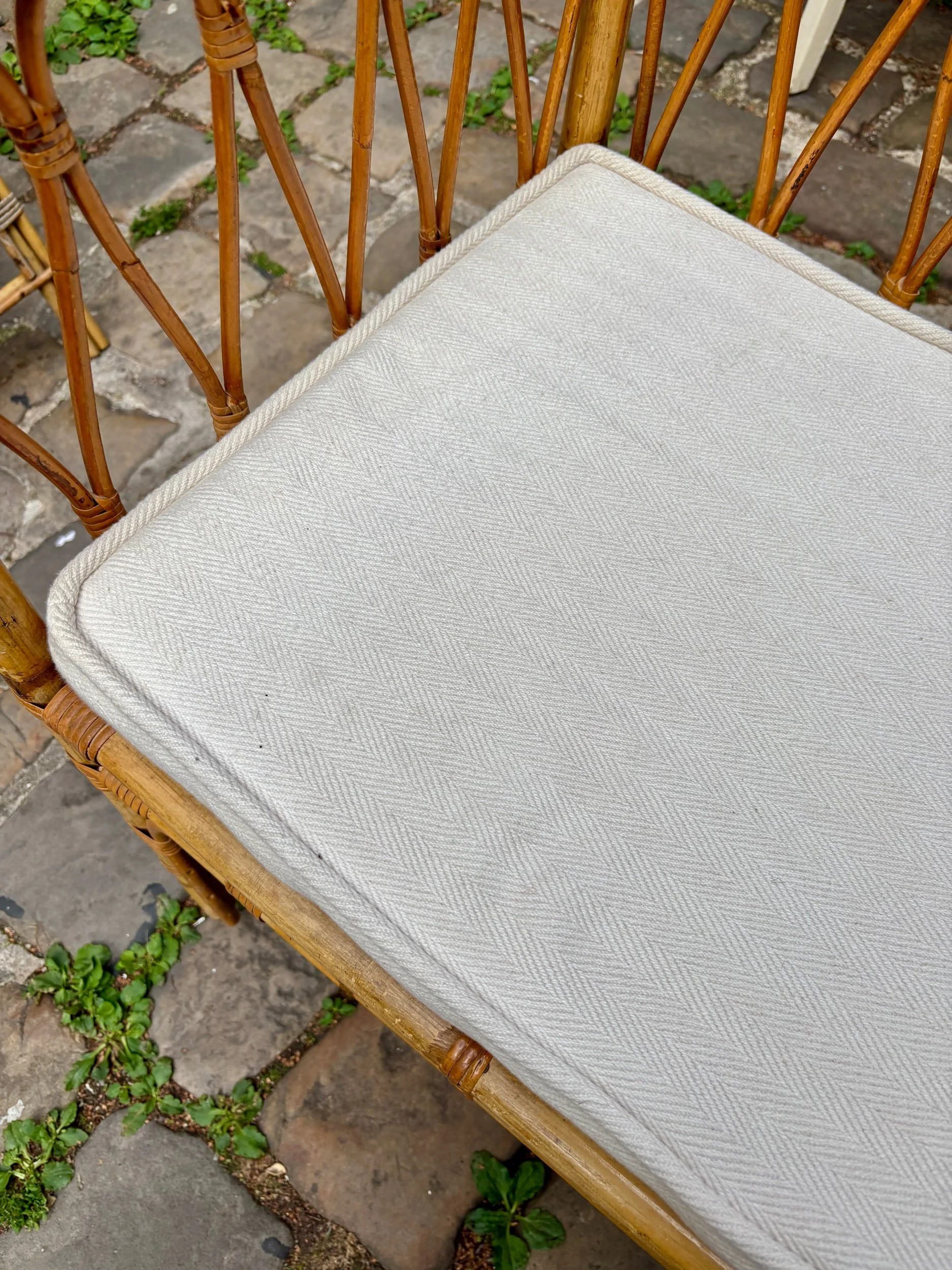 banquette-rotin-bois-coton-vintage-axs-design-paris-france