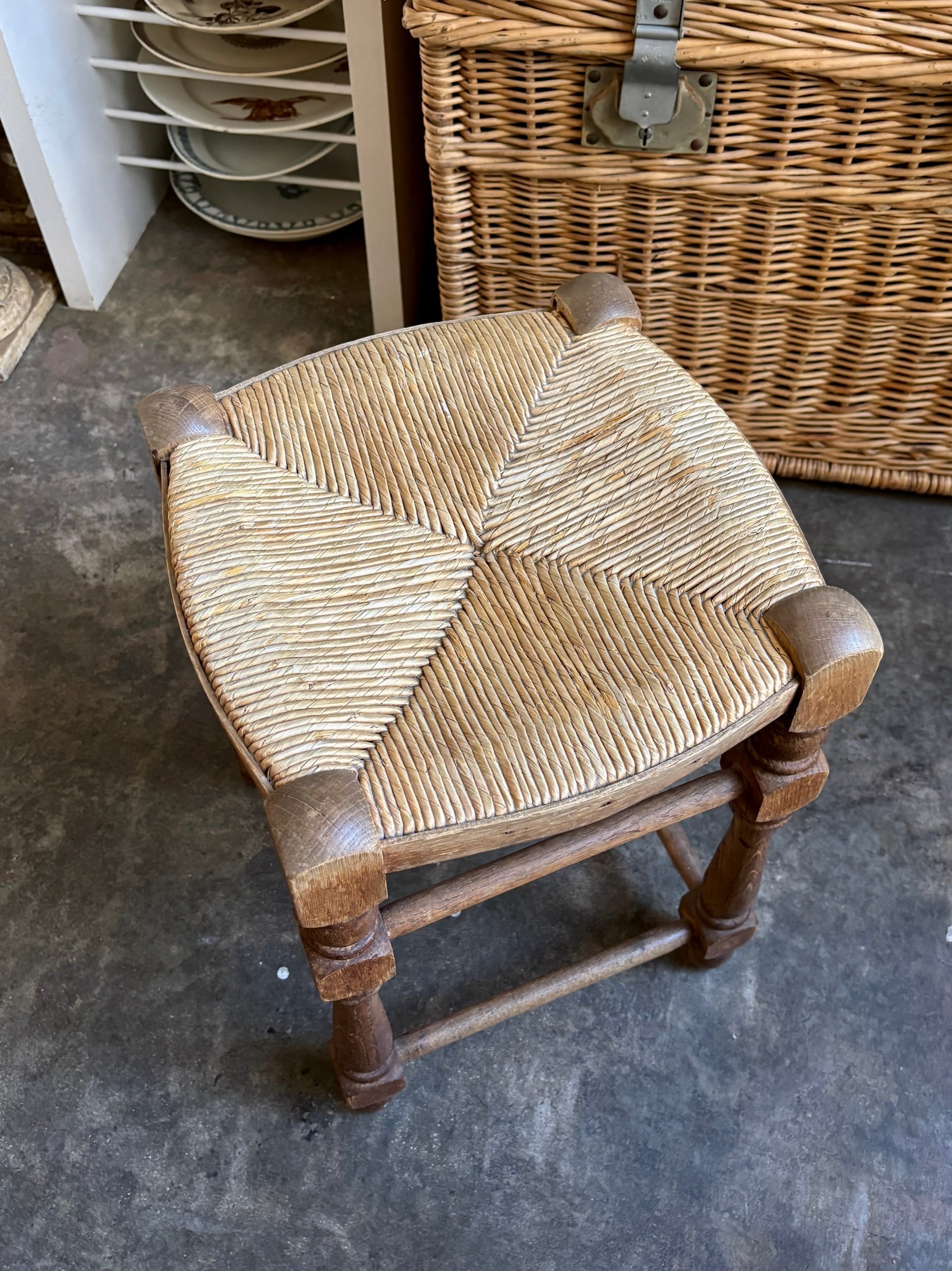 tabouret-bois-paille-assise-vintage-axs-design-paris-france