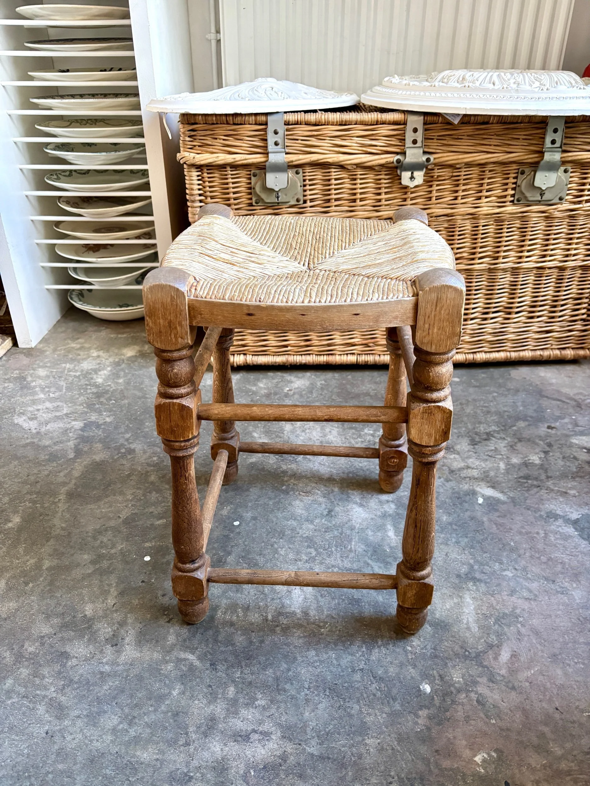 tabouret-bois-paille-assise-vintage-axs-design-paris-france