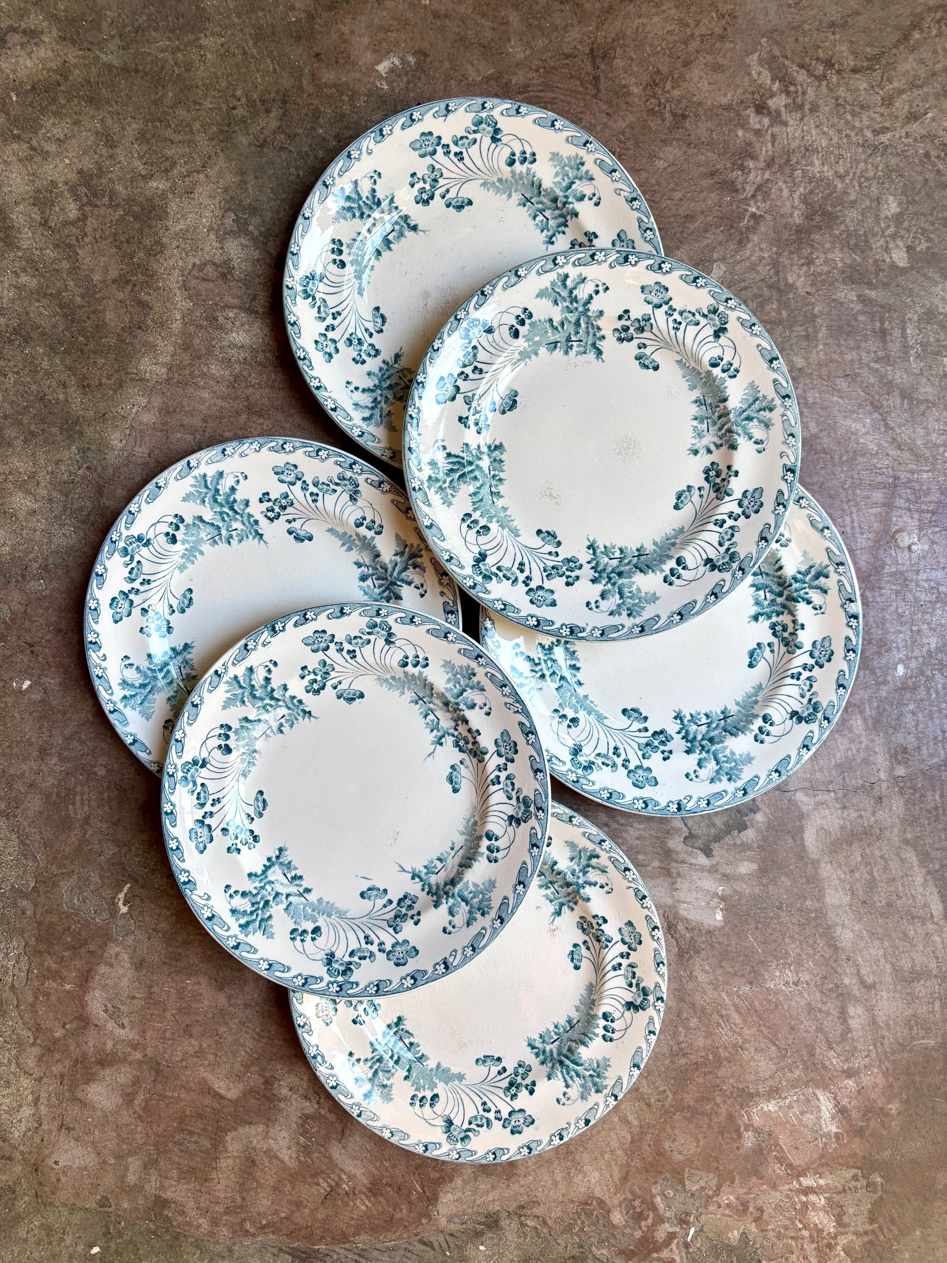 assiettes-plates-longwy-chartres-terre-fer-bleu-vaisselle-vintage-axs-design-paris-france