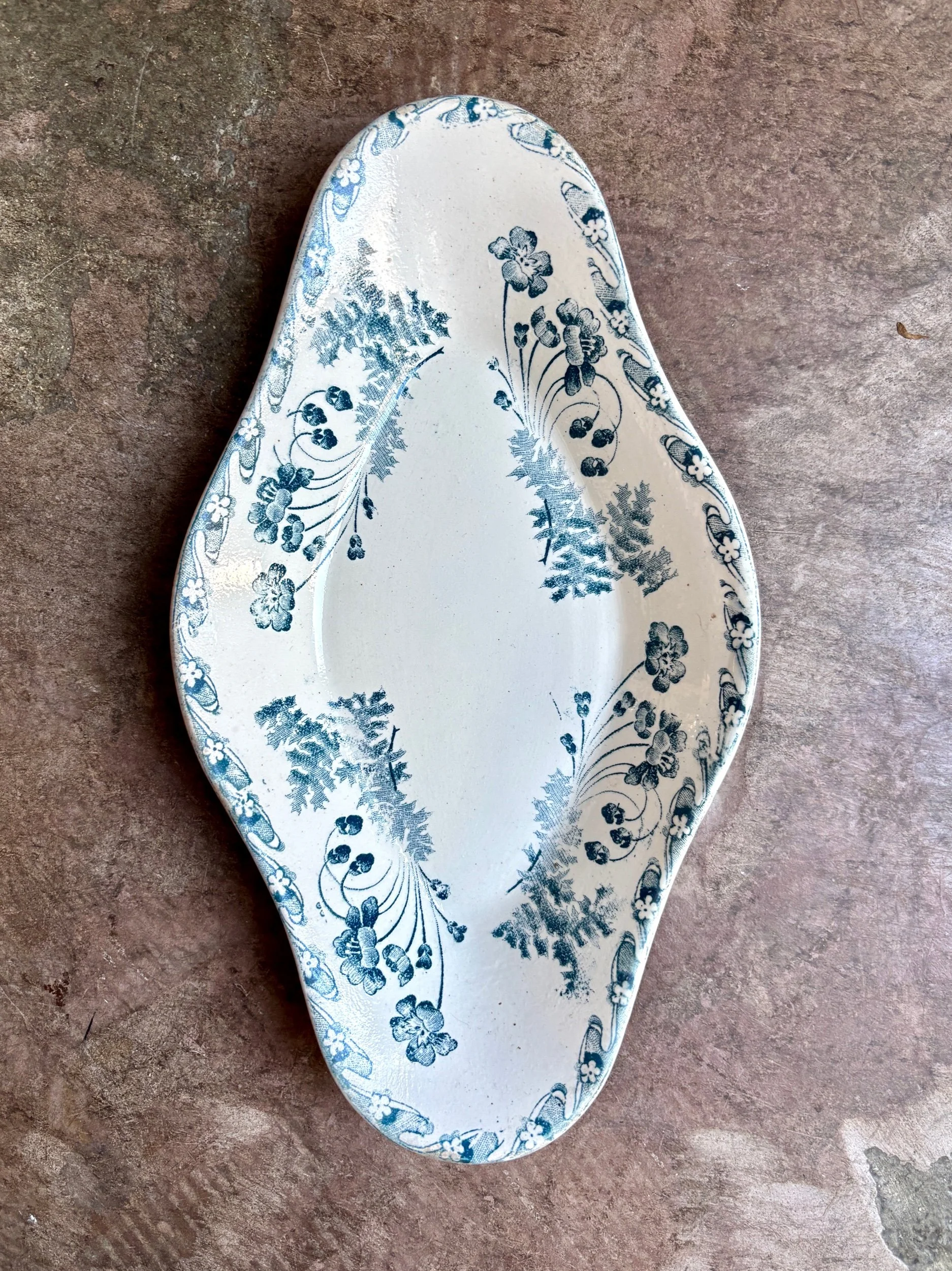 ravier-longwy-chartres-terre-fer-bleu-vaisselle-vintage-axs-design-paris-france