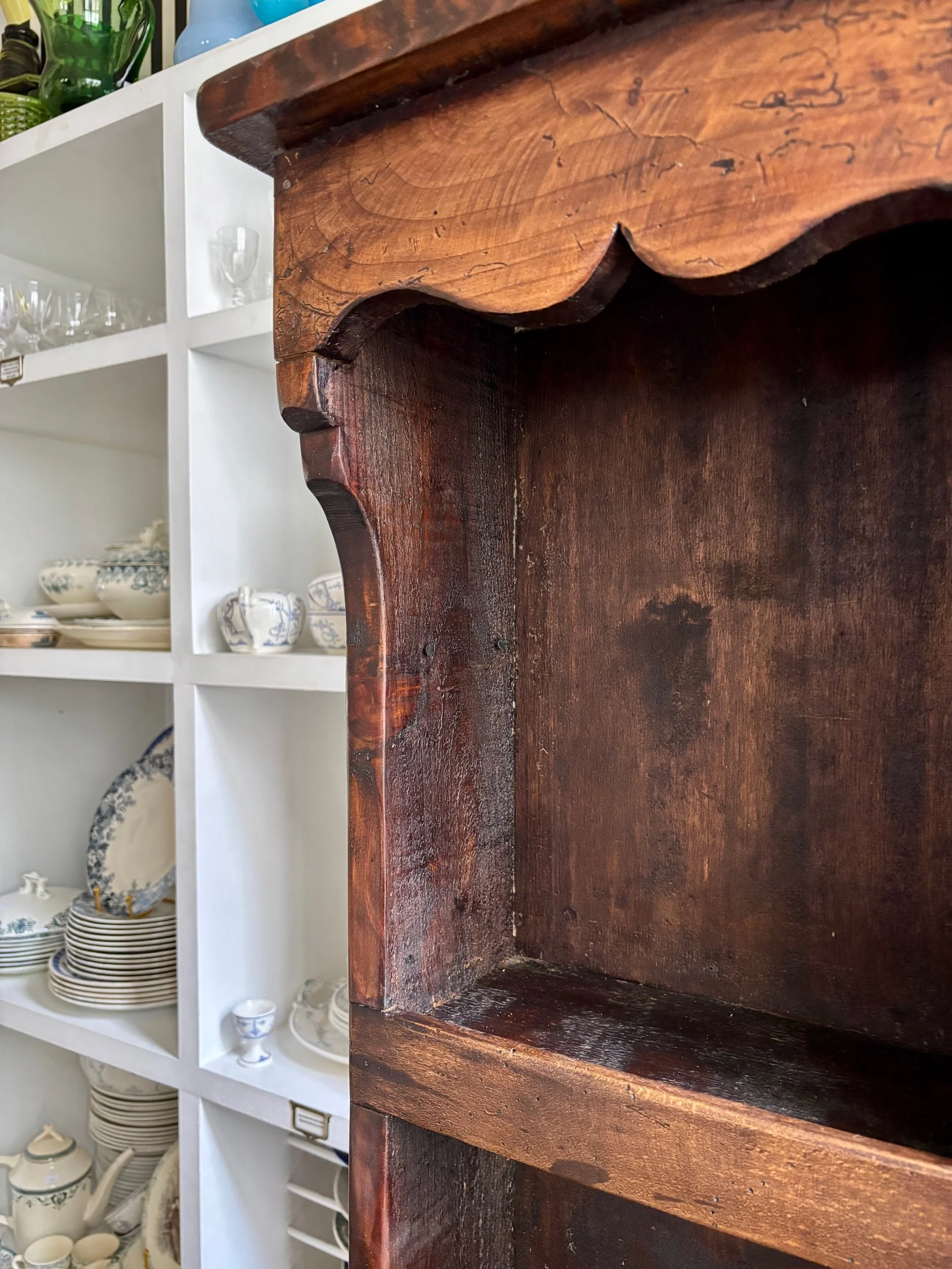 meuble-rangement-bois-fonce-antiquite-vintage-axs-design-paris-france