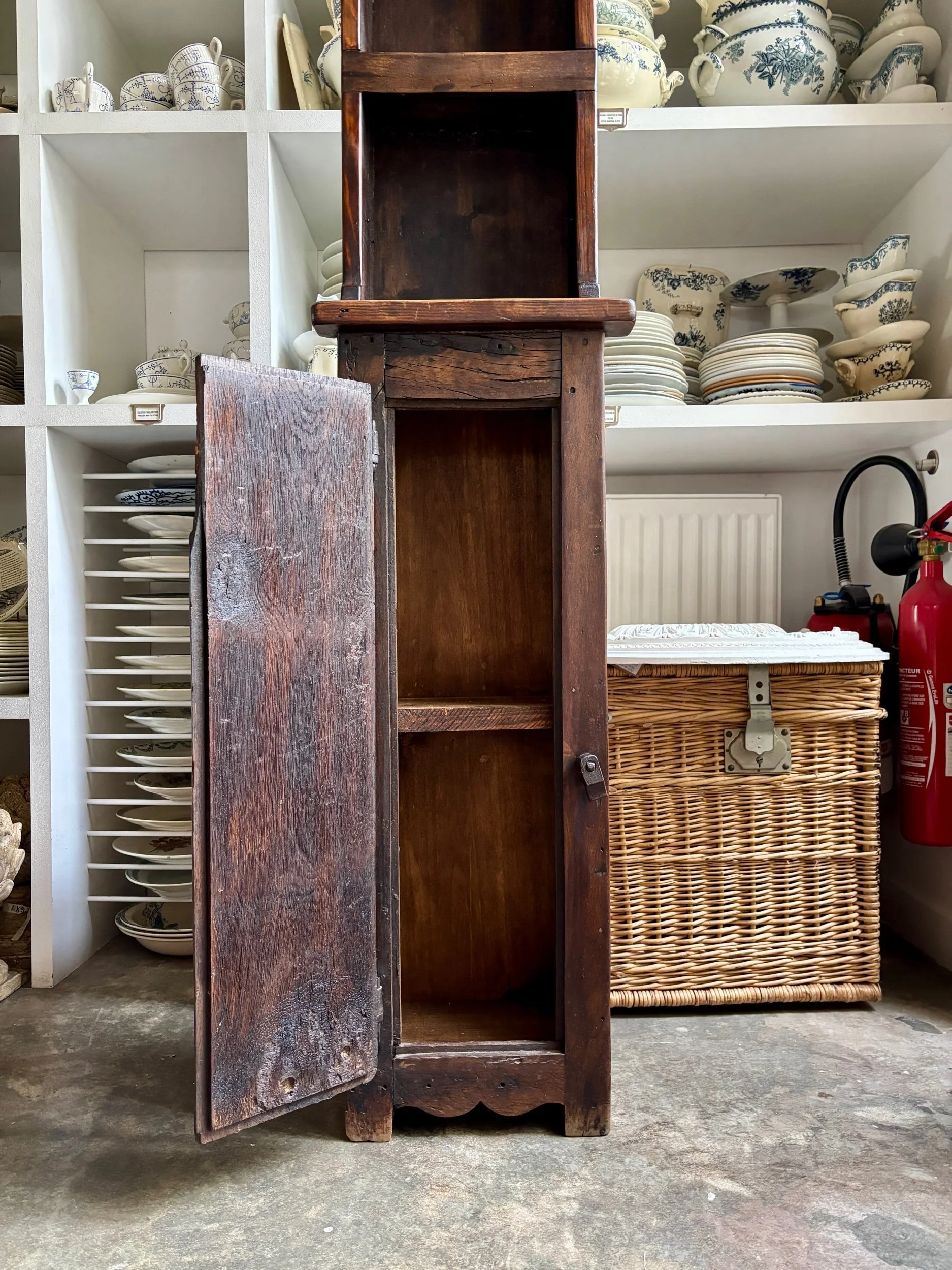 meuble-rangement-bois-fonce-antiquite-vintage-axs-design-paris-france