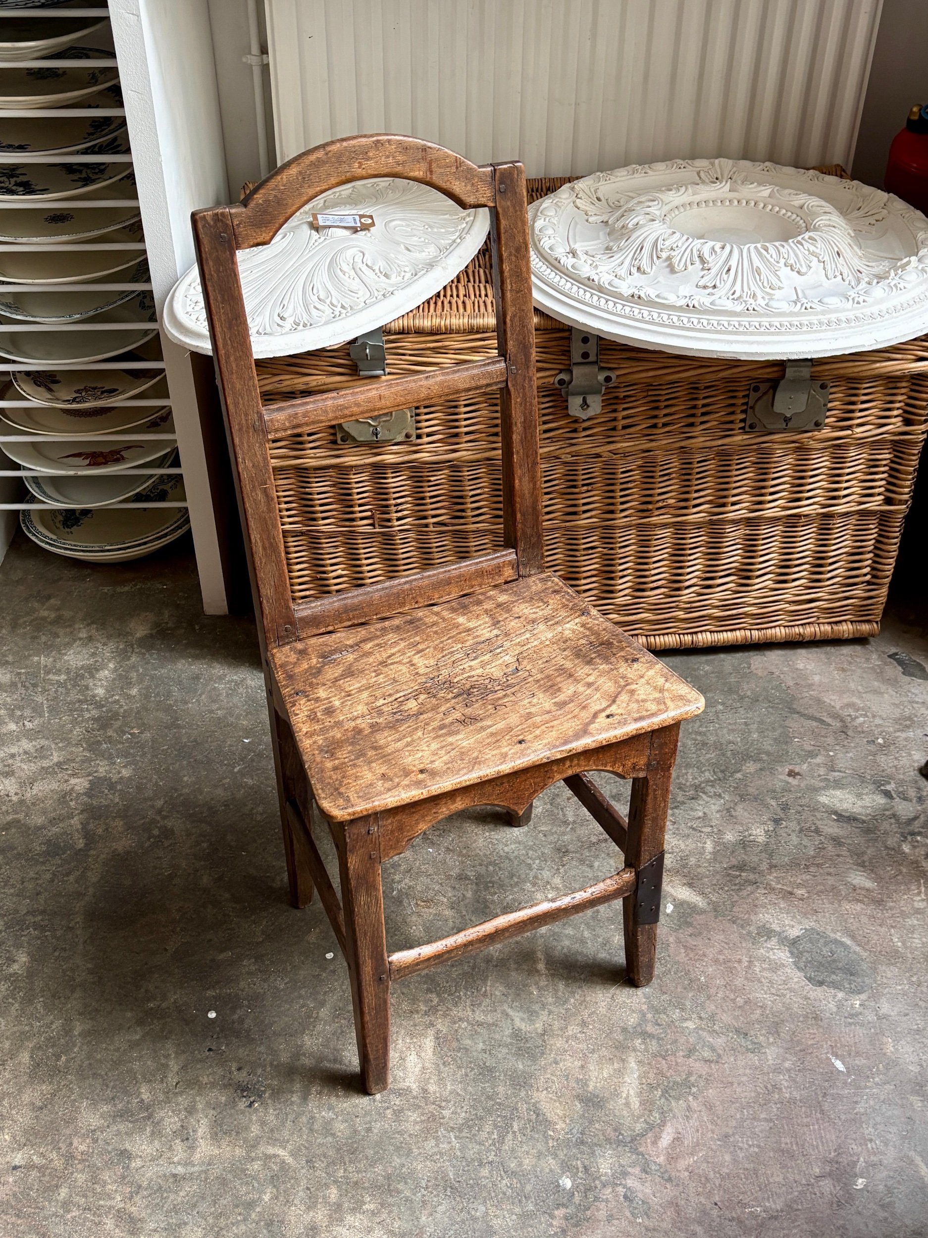 Chaise lorraine en bois foncé - XVIIIème