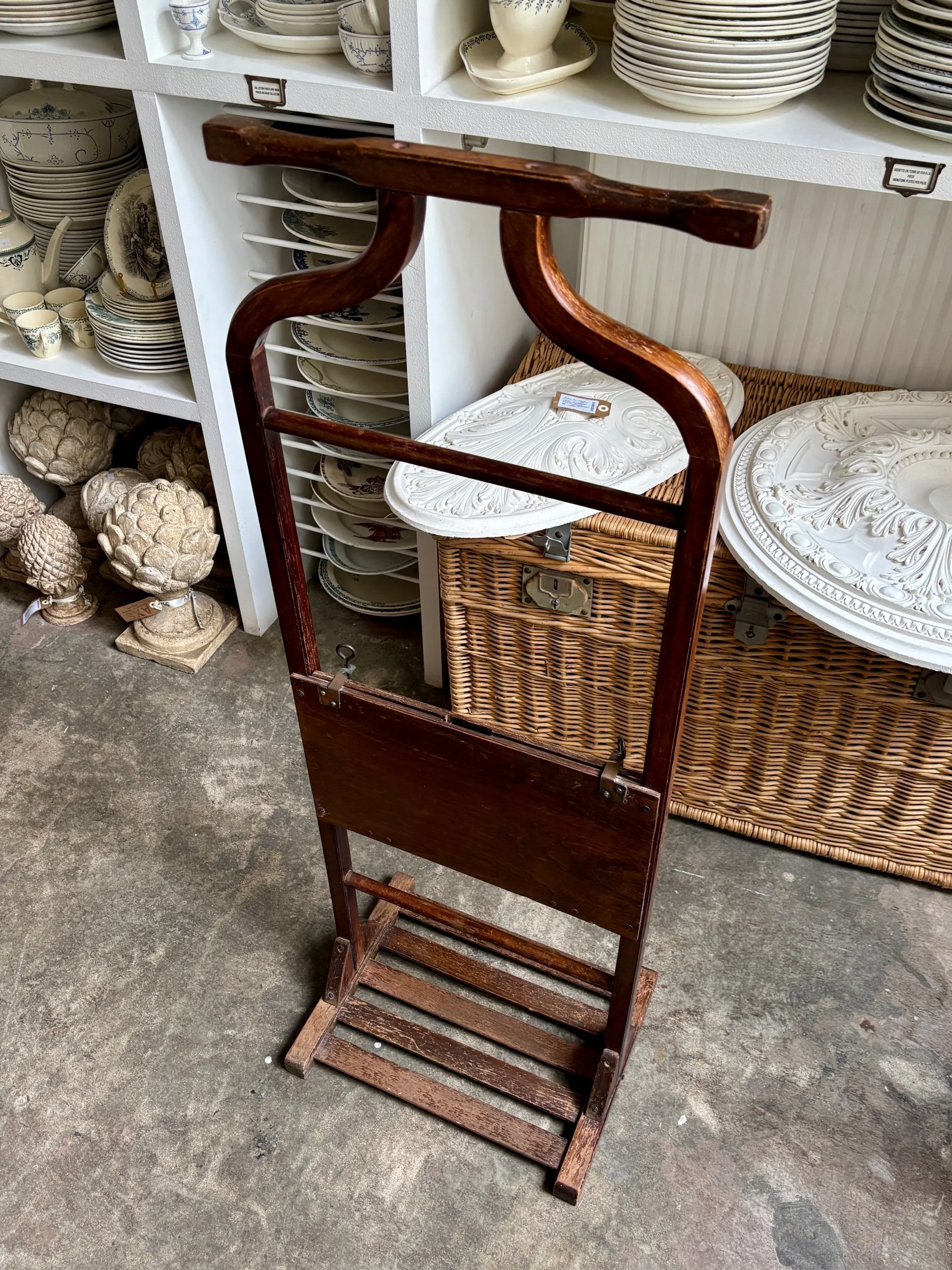 valet-chambre-angleterre-bois-meuble-vintage-axs-design-paris-france