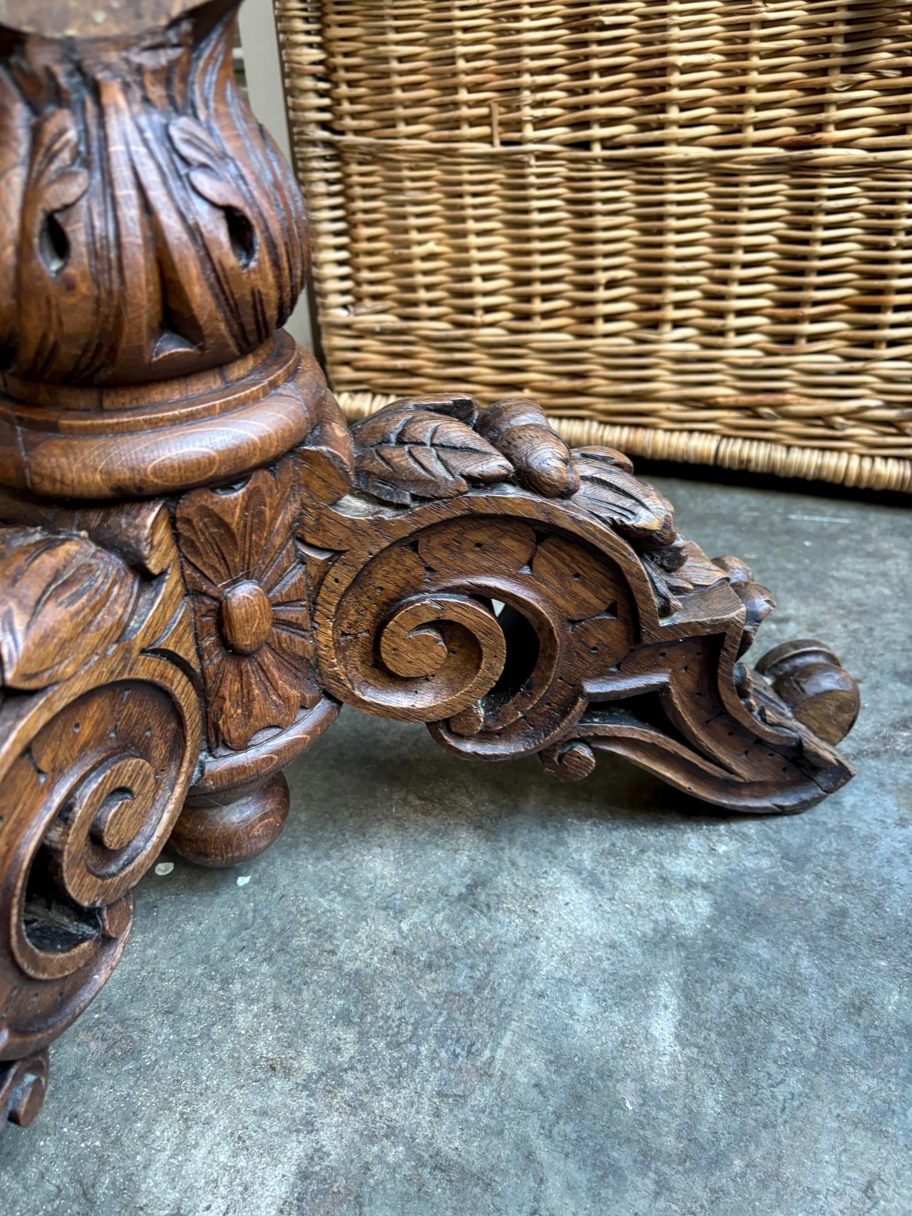 table-appoint-gueridon-bois-fonce-meuble-vintage-axs-design-paris-france