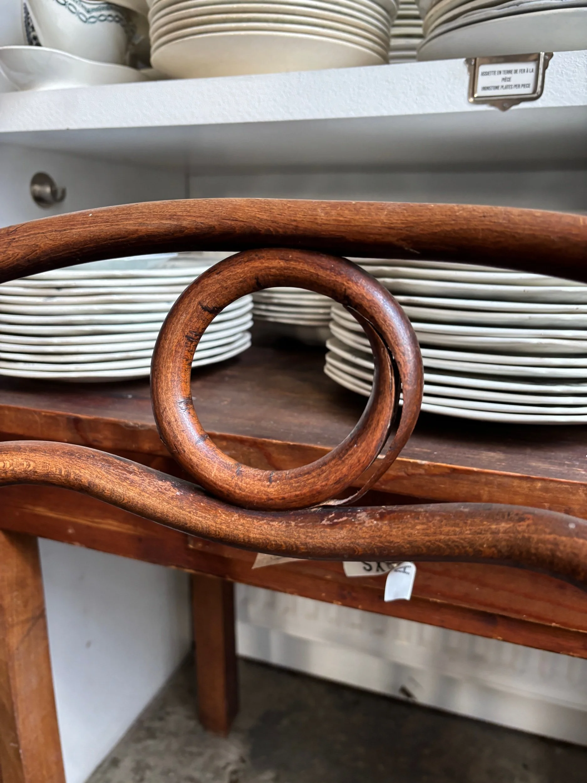 chaises-thonet-bistrot-bois-assise-vintage-axs-design-paris-france