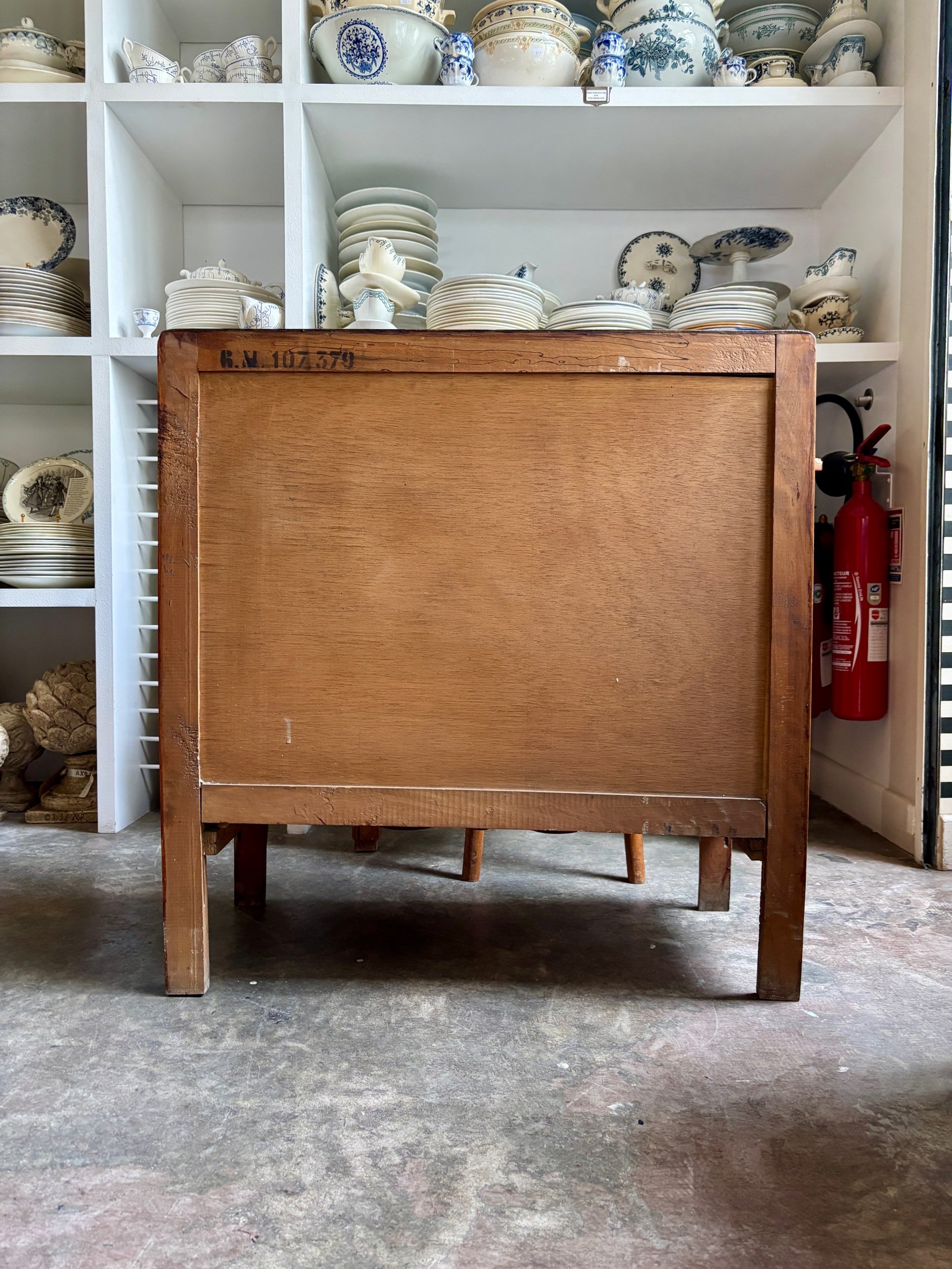 commode-bois-fonce-meuble-vintage-axs-design-paris-france