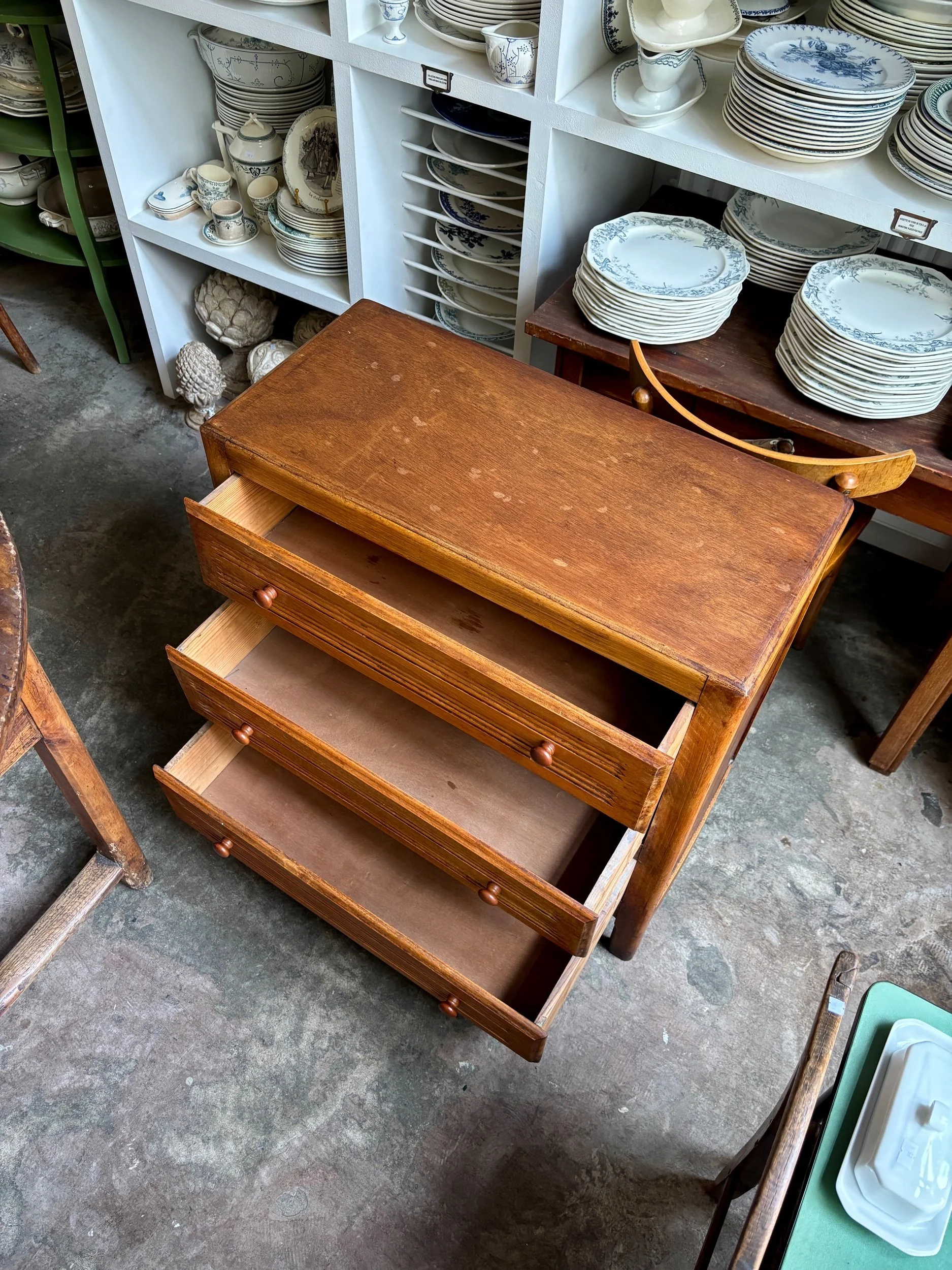 commode-bois-fonce-meuble-vintage-axs-design-paris-france