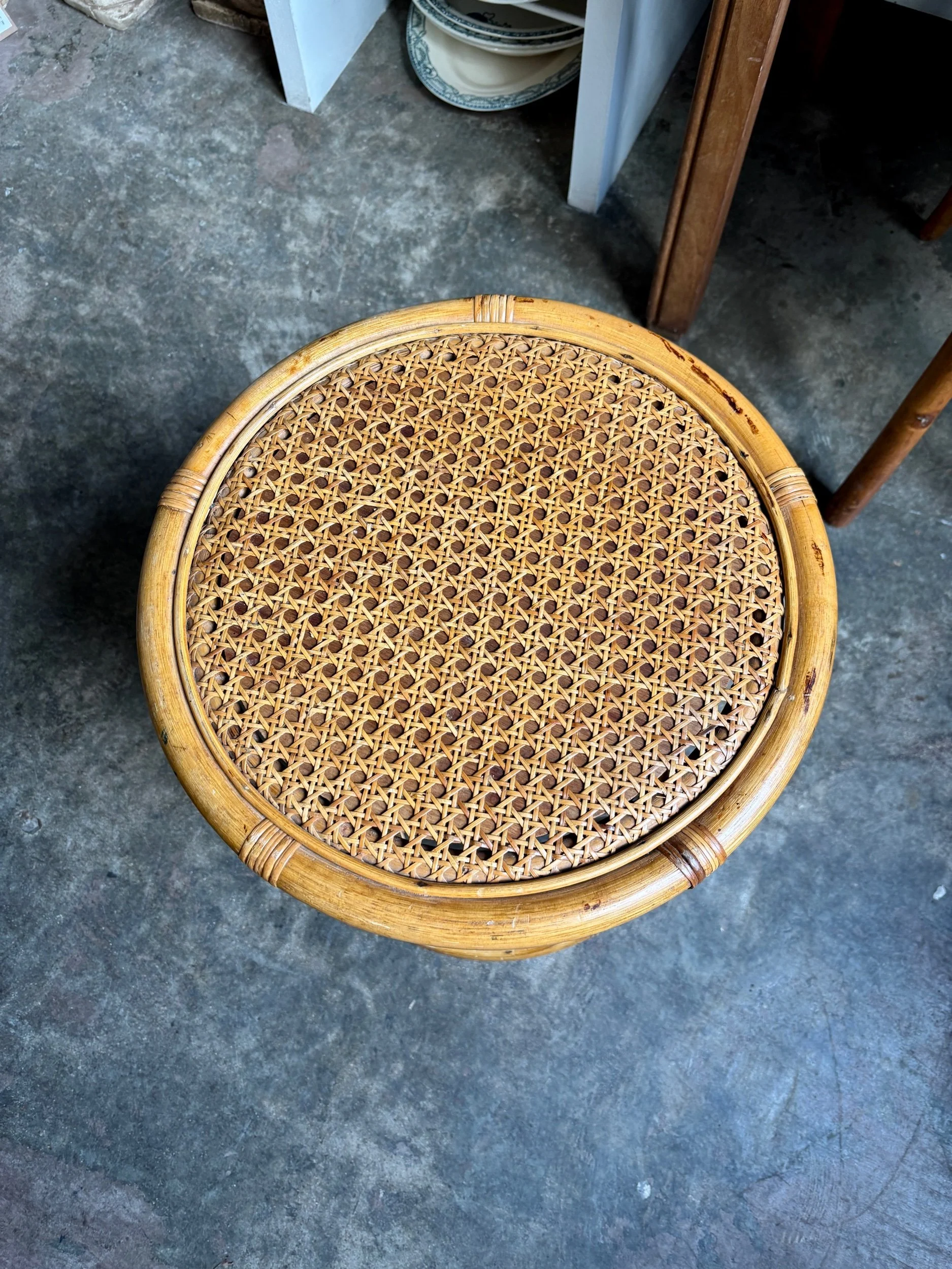 tabouret-table-appoint-rotin-cannage-meuble-vintage-axs-design-paris-france