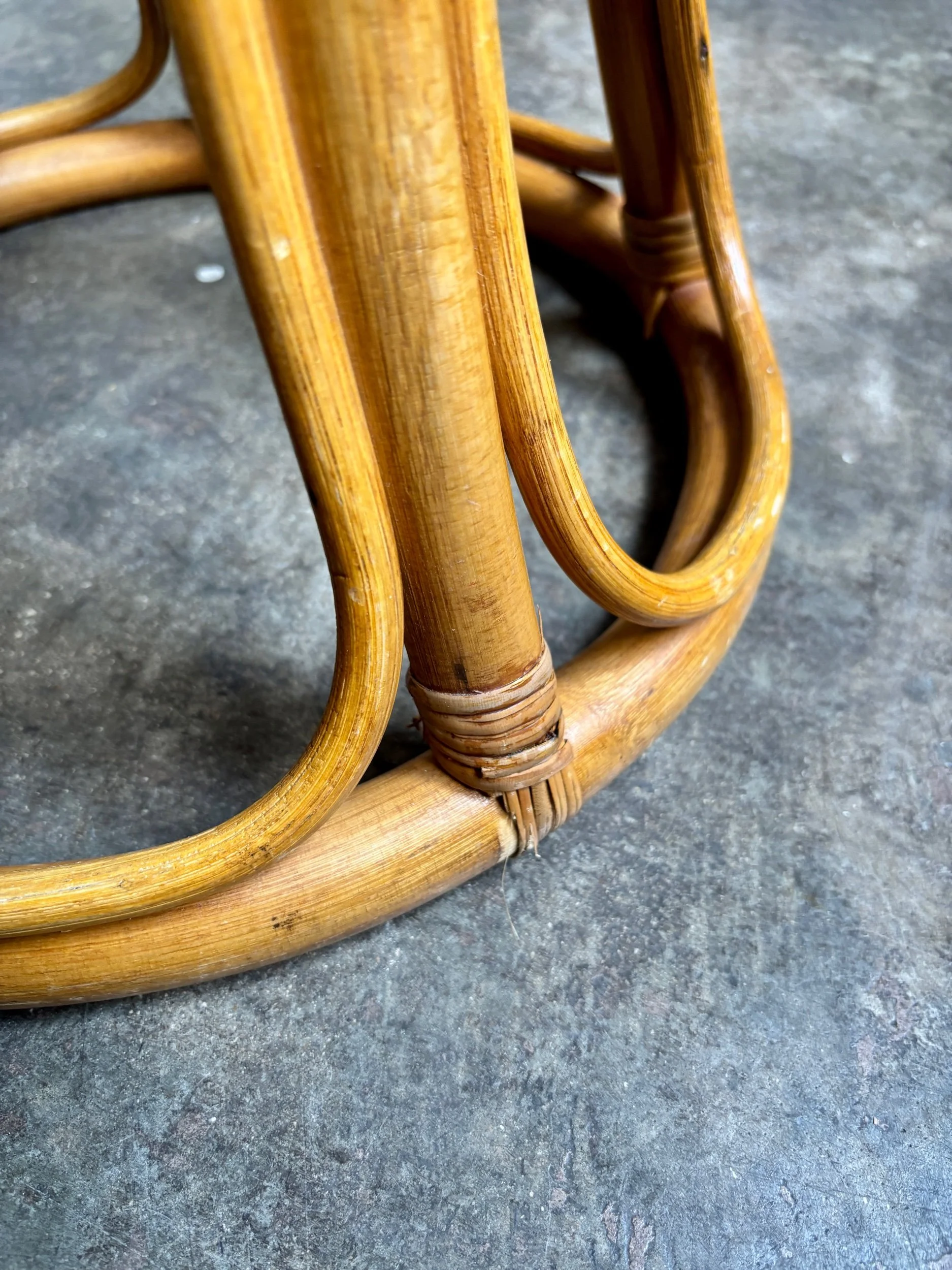 tabouret-table-appoint-rotin-cannage-meuble-vintage-axs-design-paris-france
