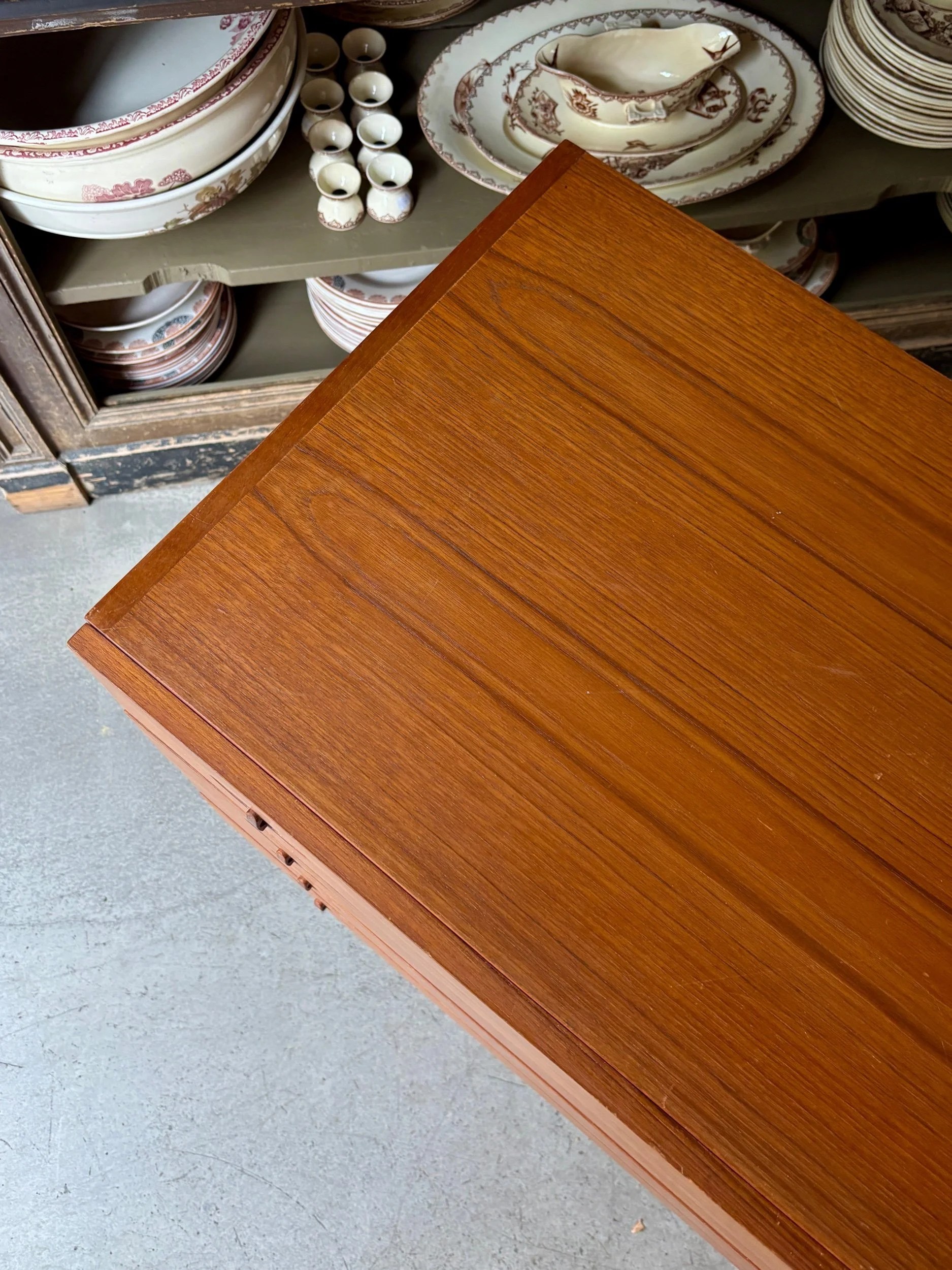 commode-4-tiroirs-teck-henry-walter-klein-meuble-scandinave-vintage-axs-design-paris-france