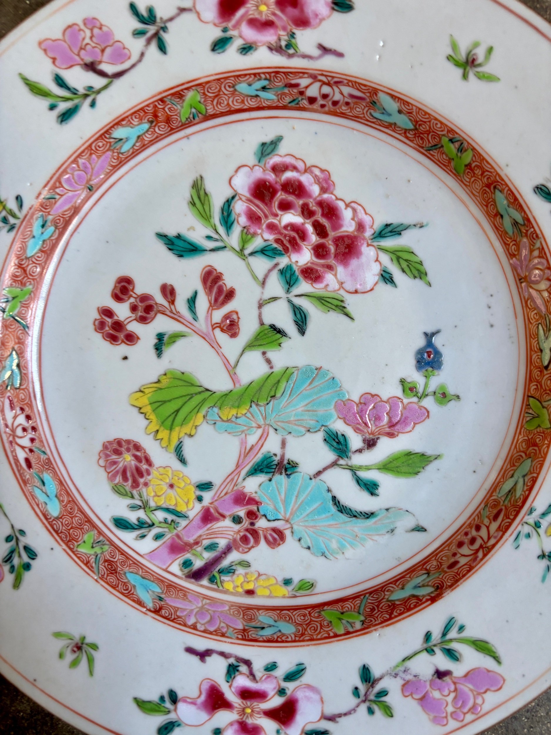 assiette-creuse-compagnie-indes-porcelaine-9-axs-design-paris-france