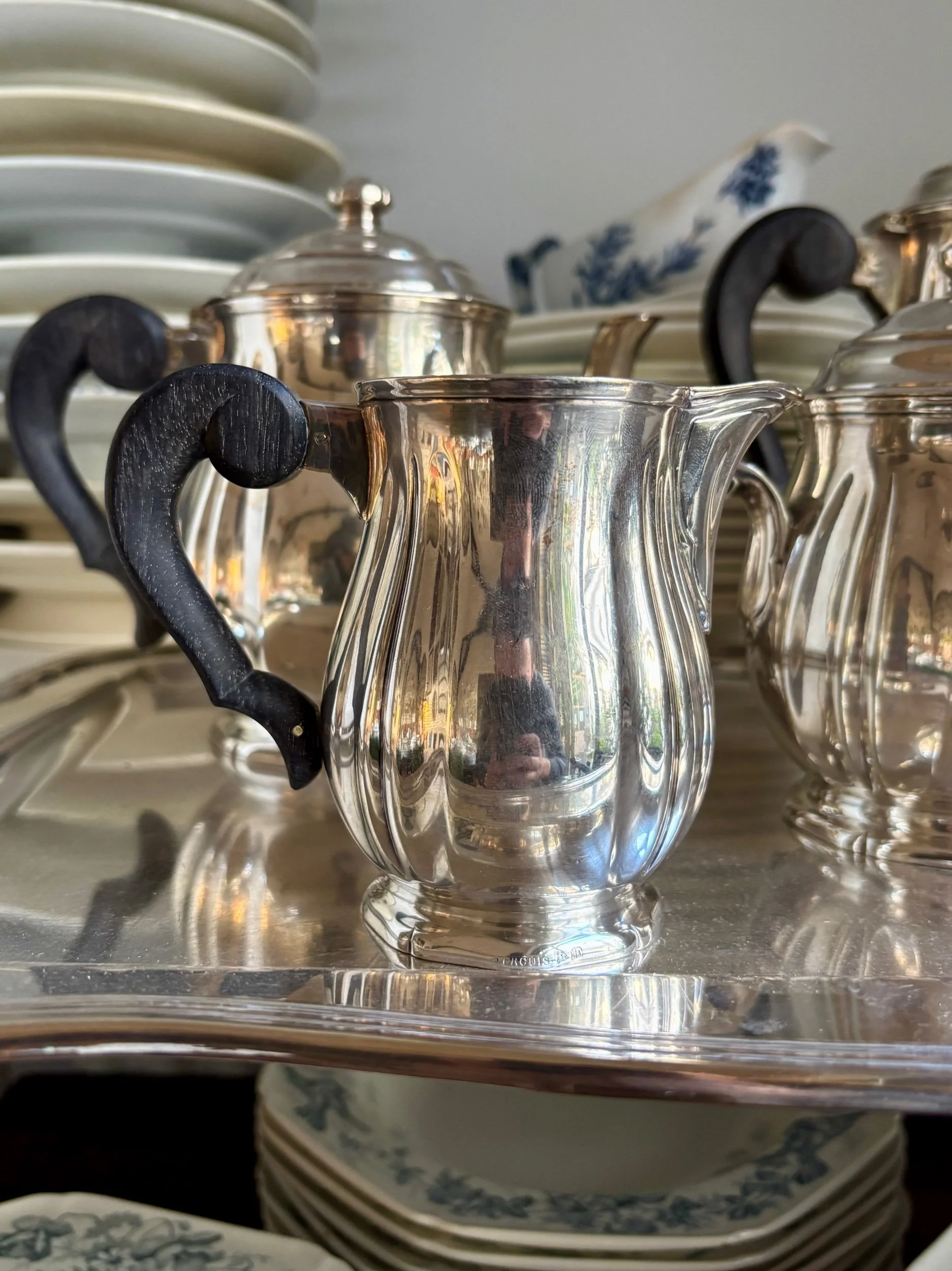 service-the-cafe-ercuis-metal-argente-5-pieces-vaisselle-vintage-axs-design-paris-france