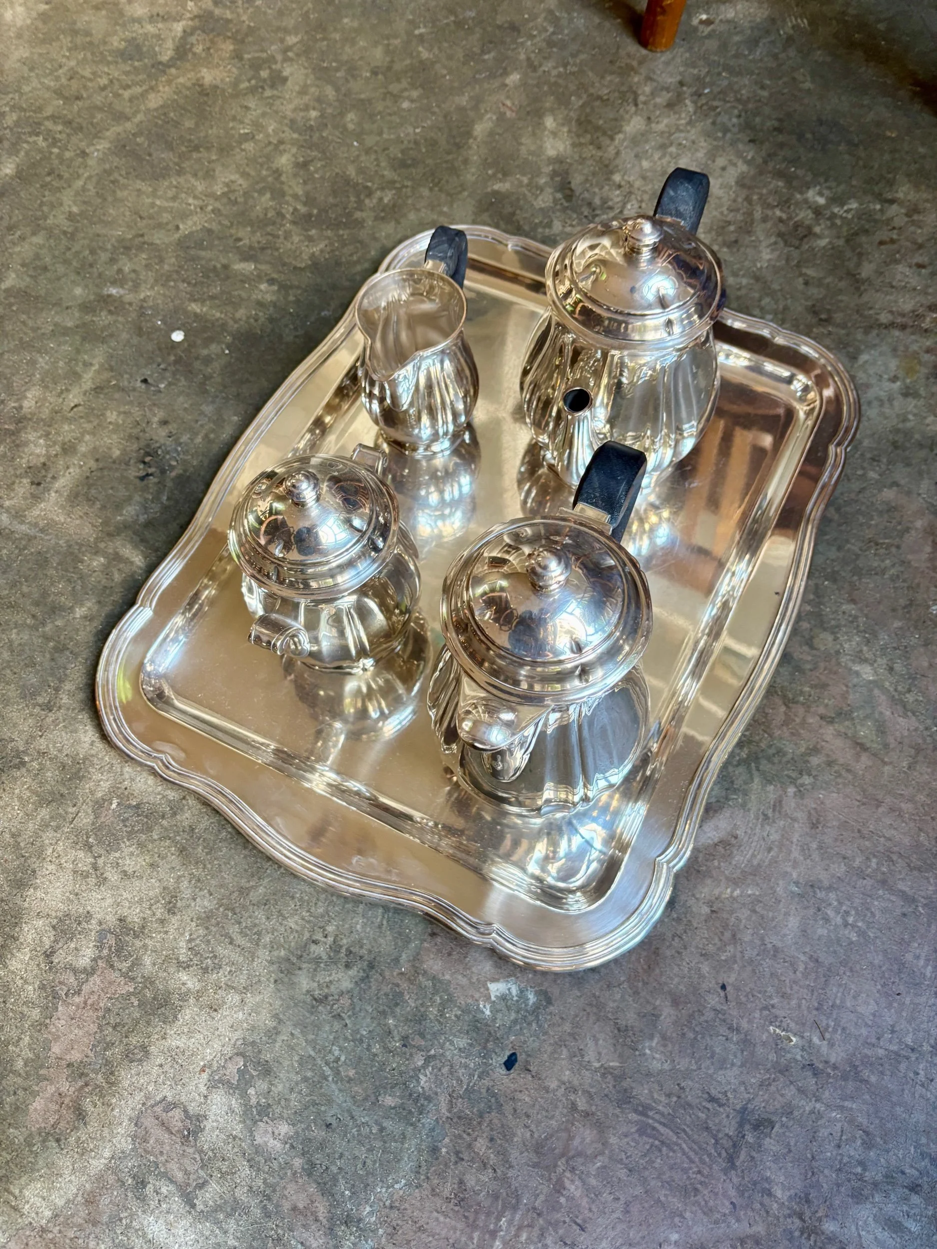 service-the-cafe-ercuis-metal-argente-5-pieces-vaisselle-vintage-axs-design-paris-france