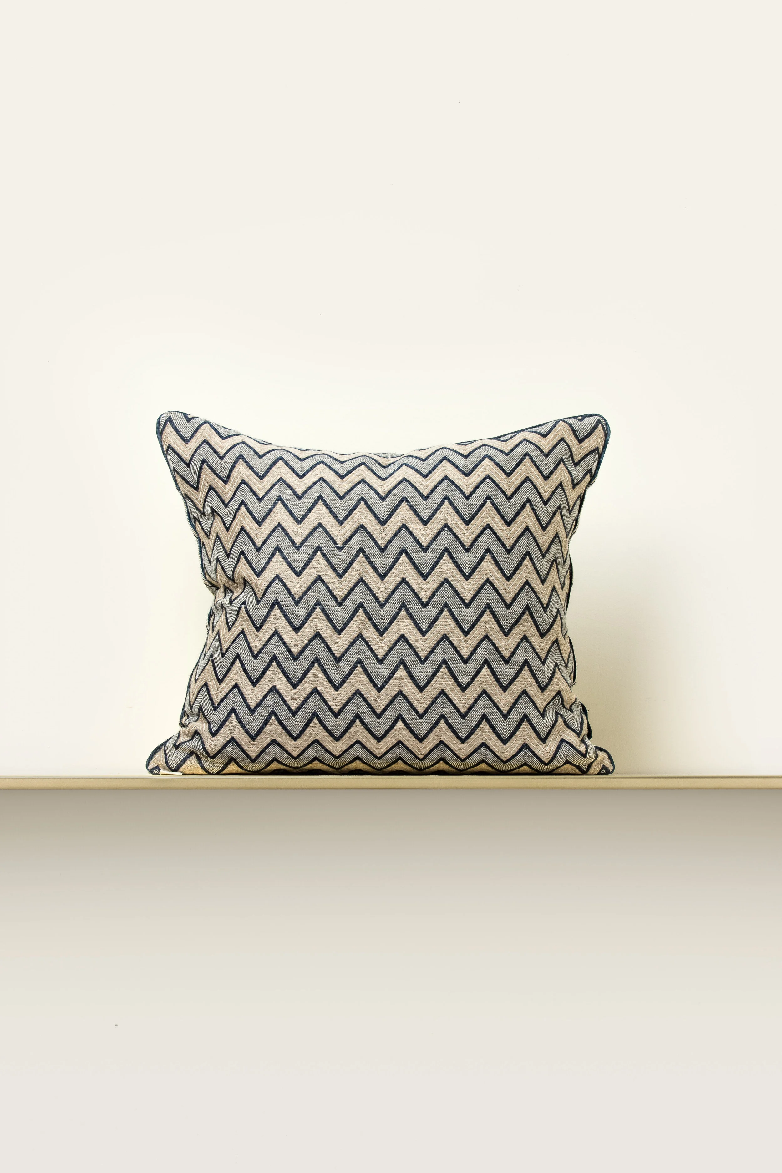 zig zag pillow cover
