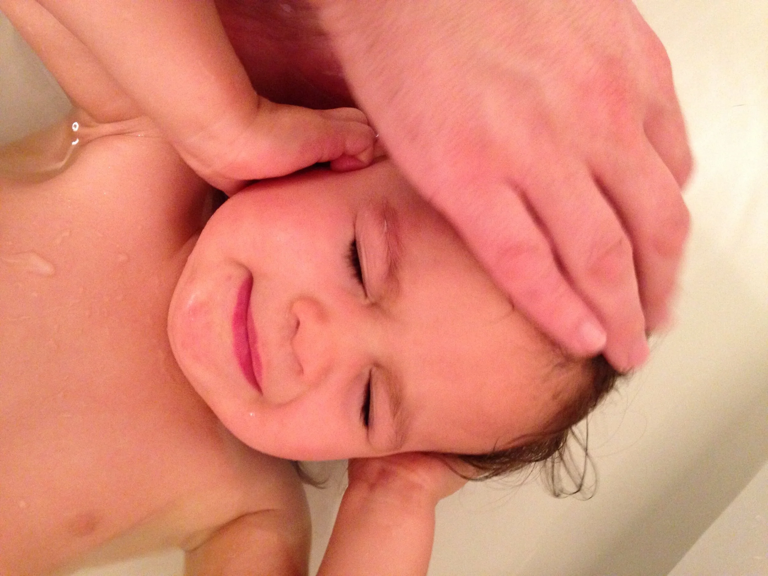 Safety vs. Comfort: The “Bathtub Back-Float” Test