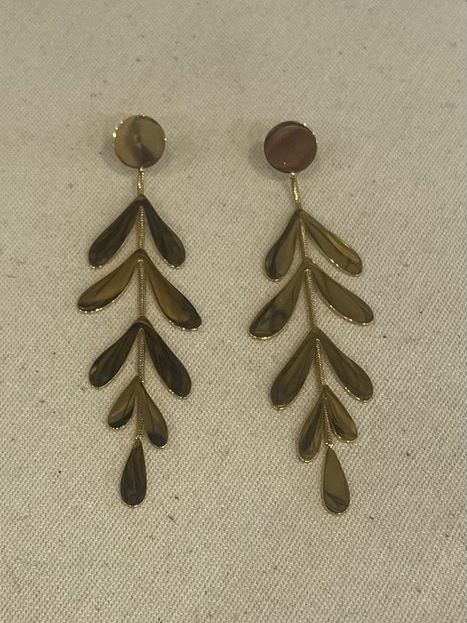 Boucles d'oreilles forme laurier en acier