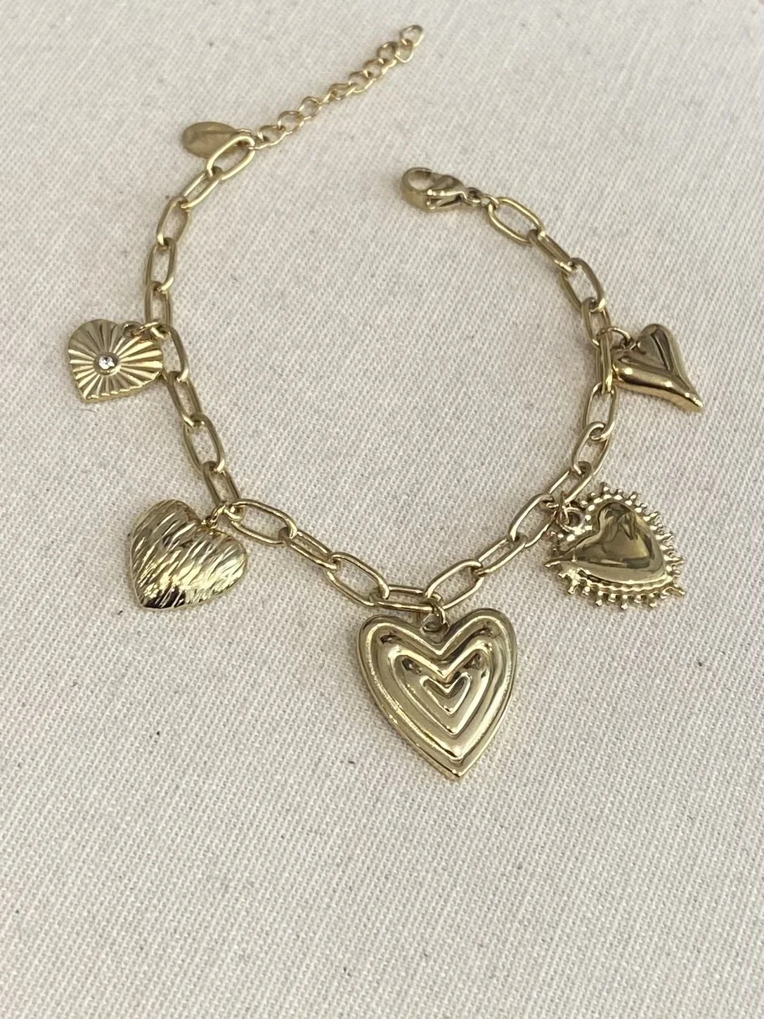 Bracelet breloques coeurs