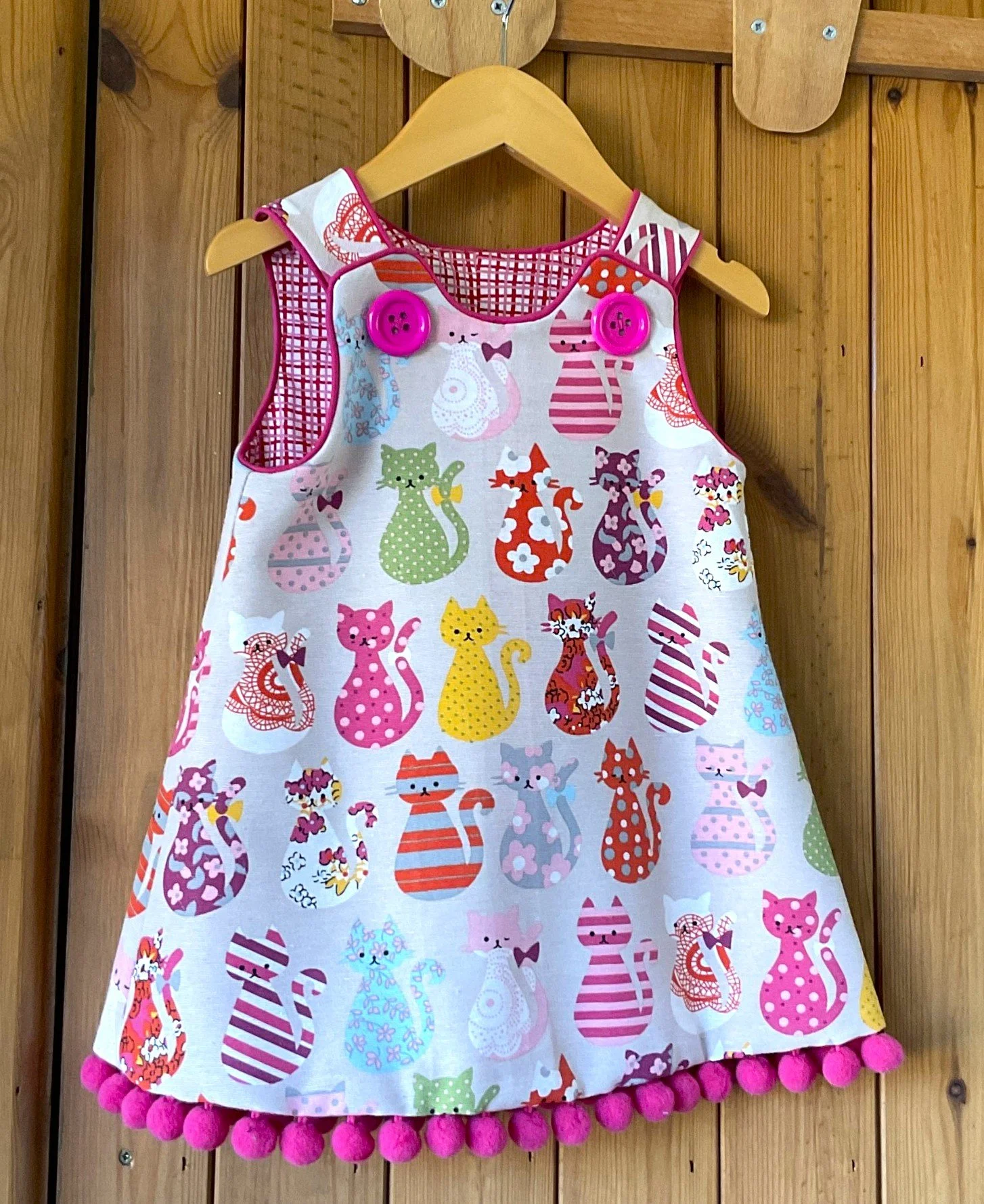 ‘Kit Kat 4’ girl’s pinafore dress 2-3  years* (Free P&P) £35