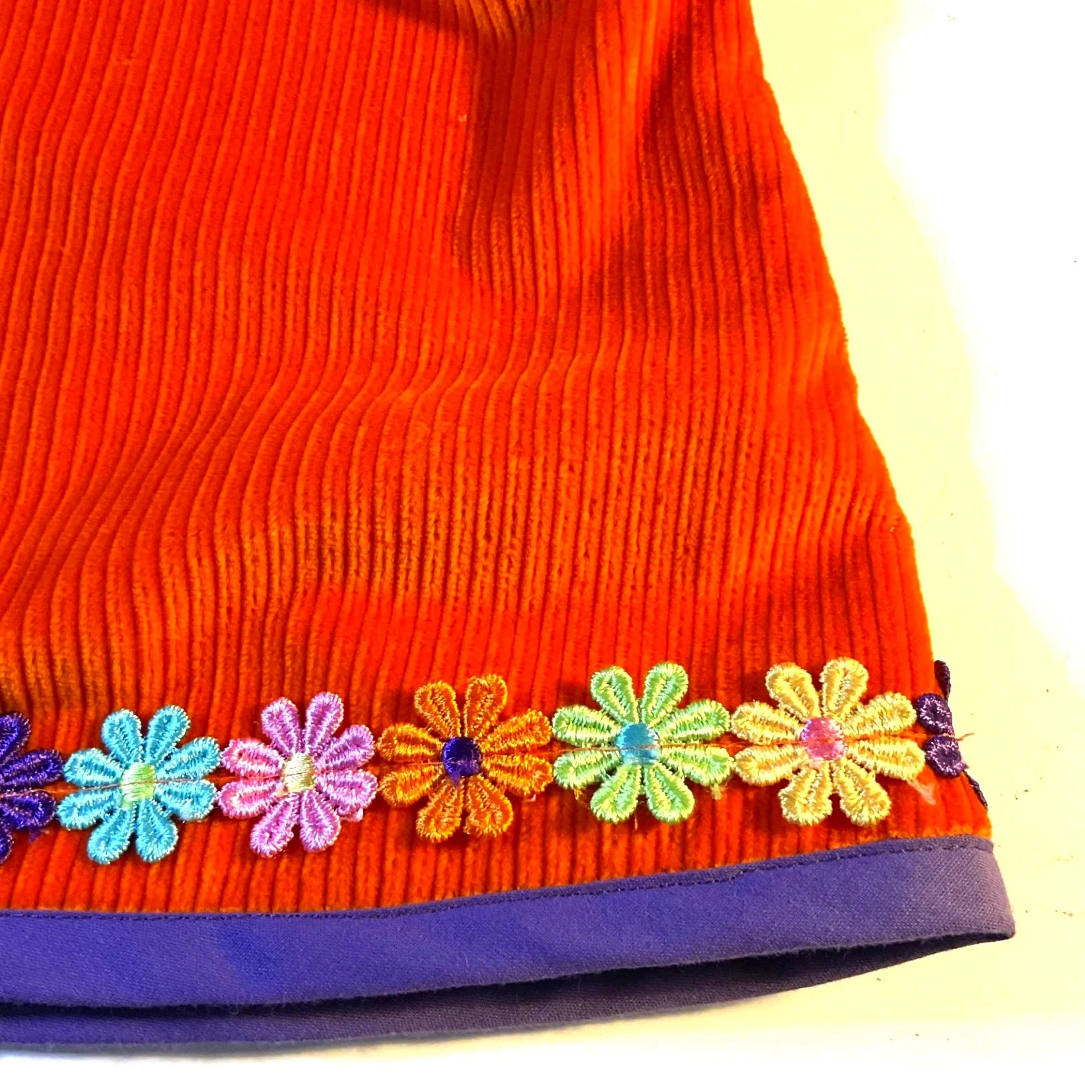 cloth+House+orange+hem+and+trim++r++aar.jpg