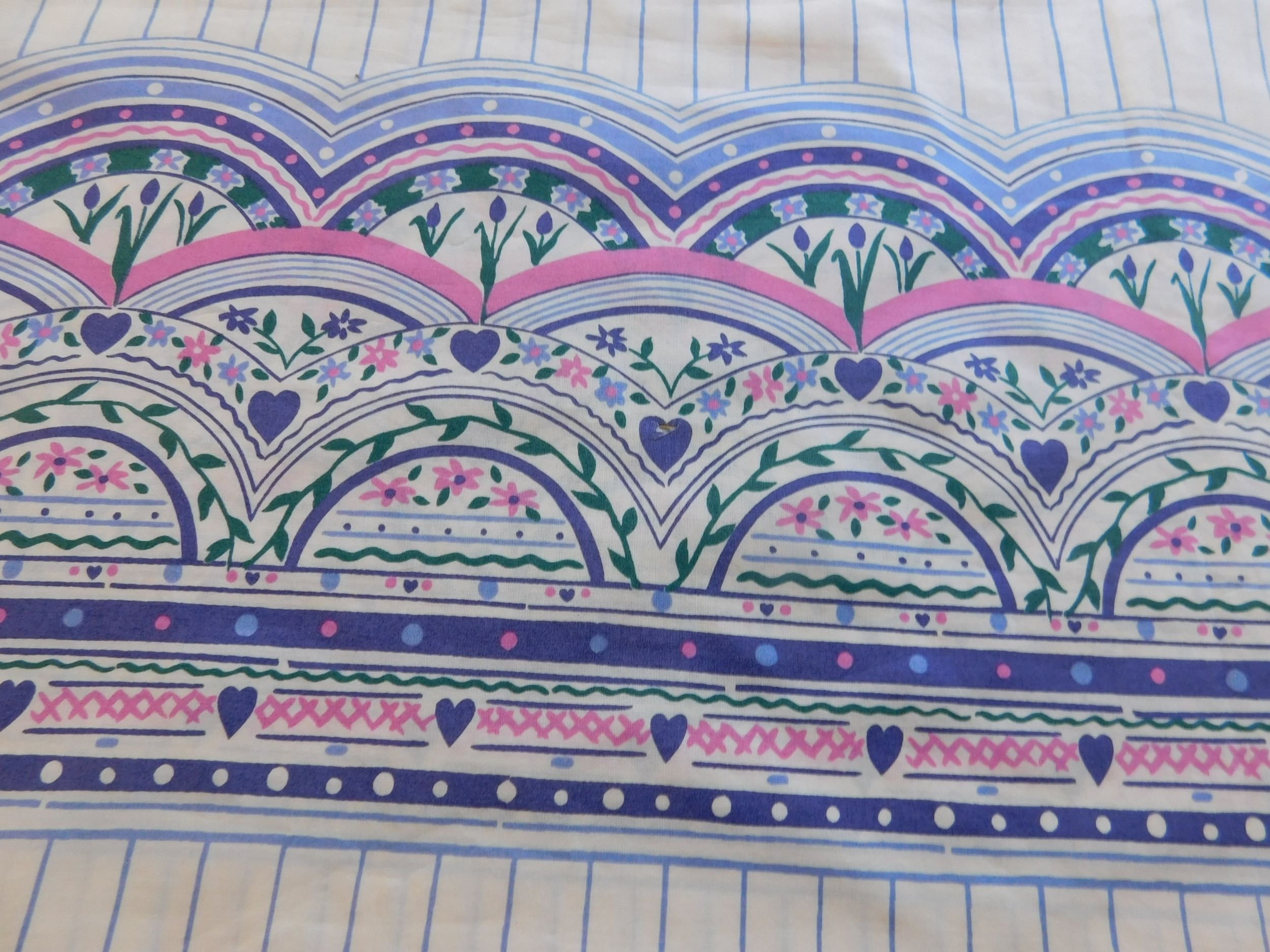 VINTAGE Liberty 'Loveday'