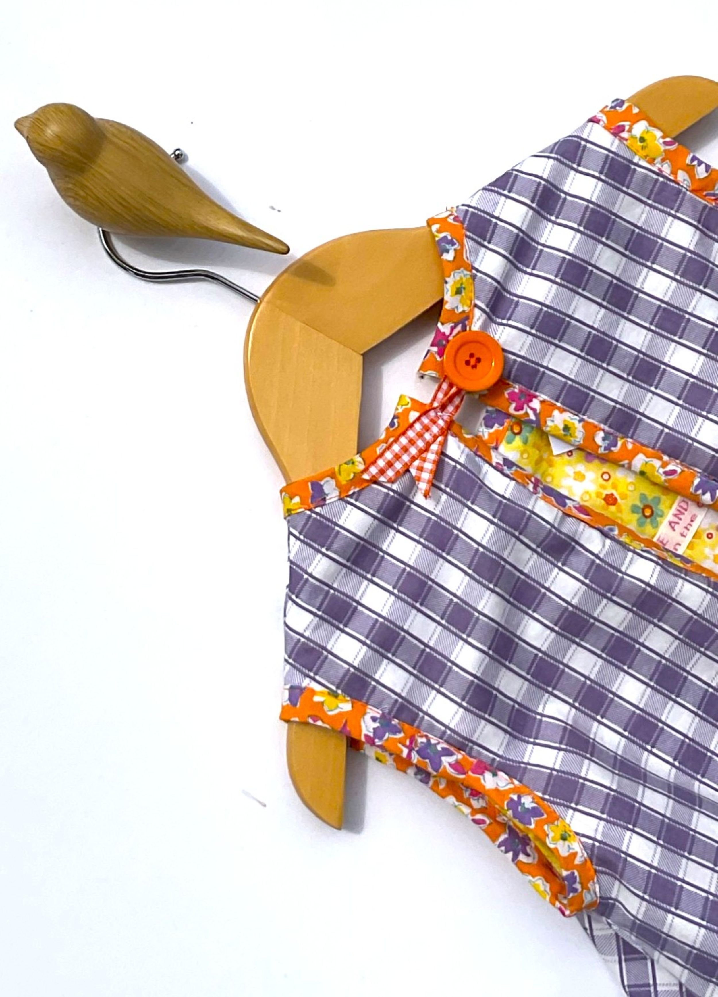 Orange Burst fastening r.jpg