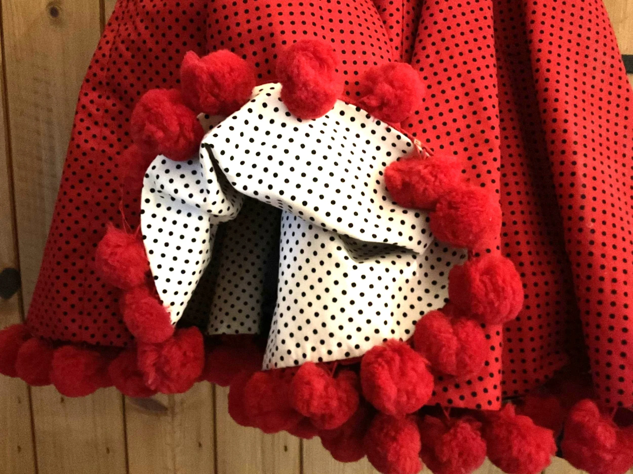 Walking Poodles lining r  edited.jpg