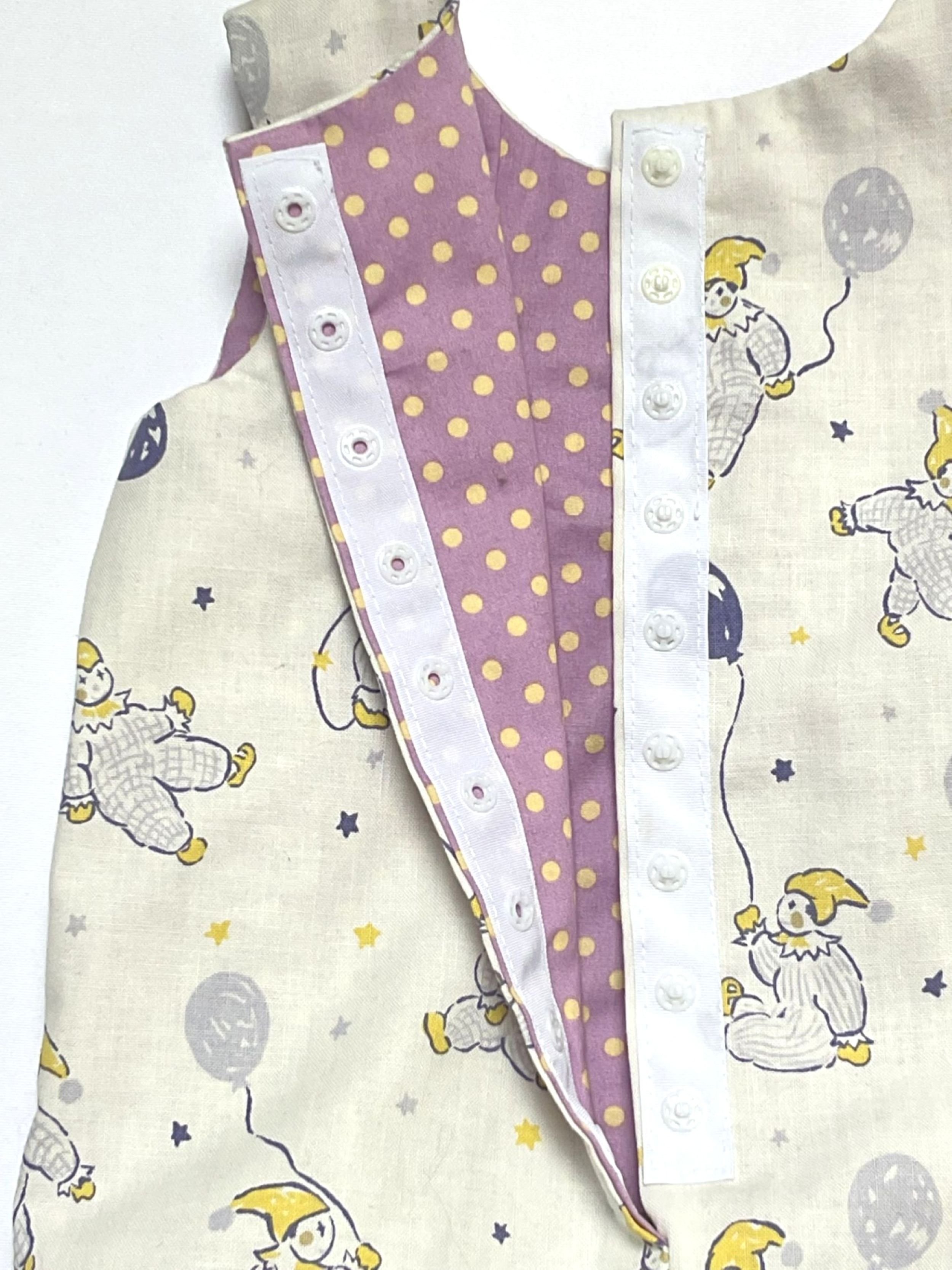 Baby Clowns lining r.jpg