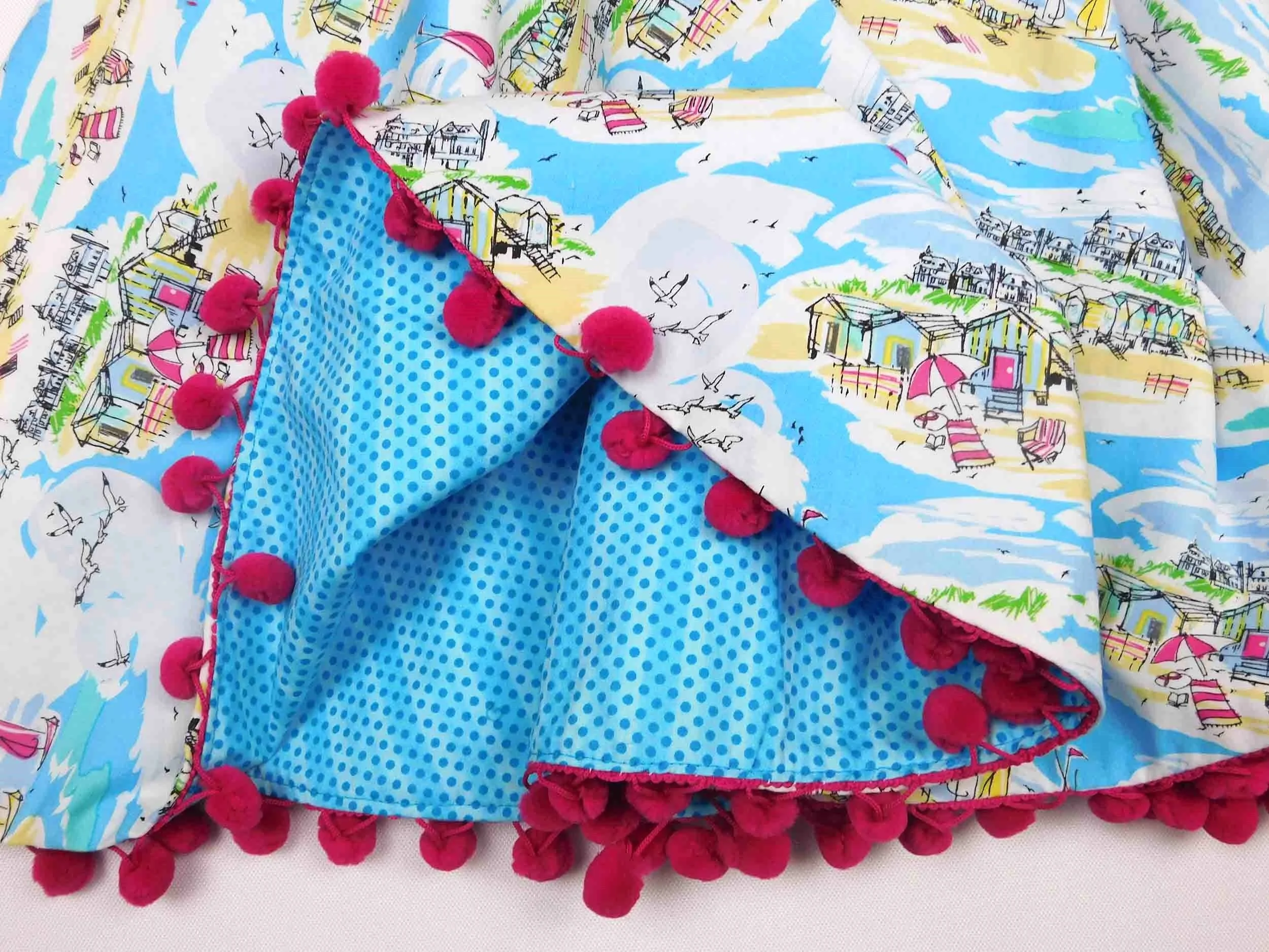 Retro Beach lining rw.jpg