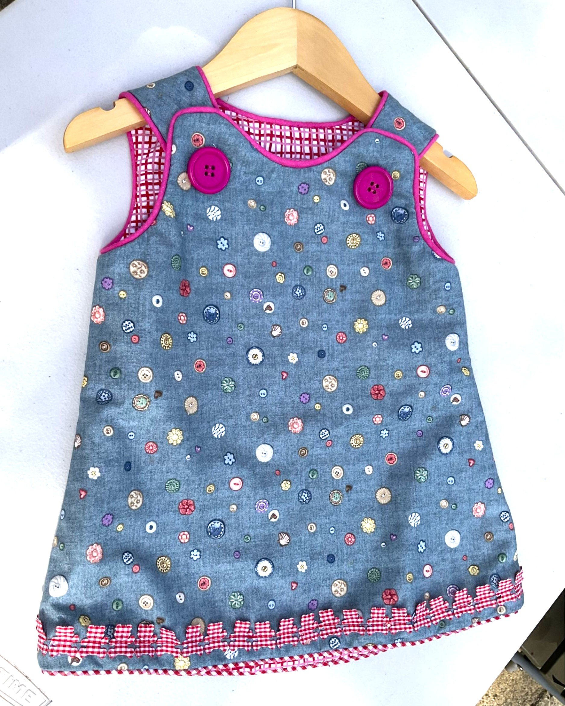 Buttons 1 front 3 r.jpg
