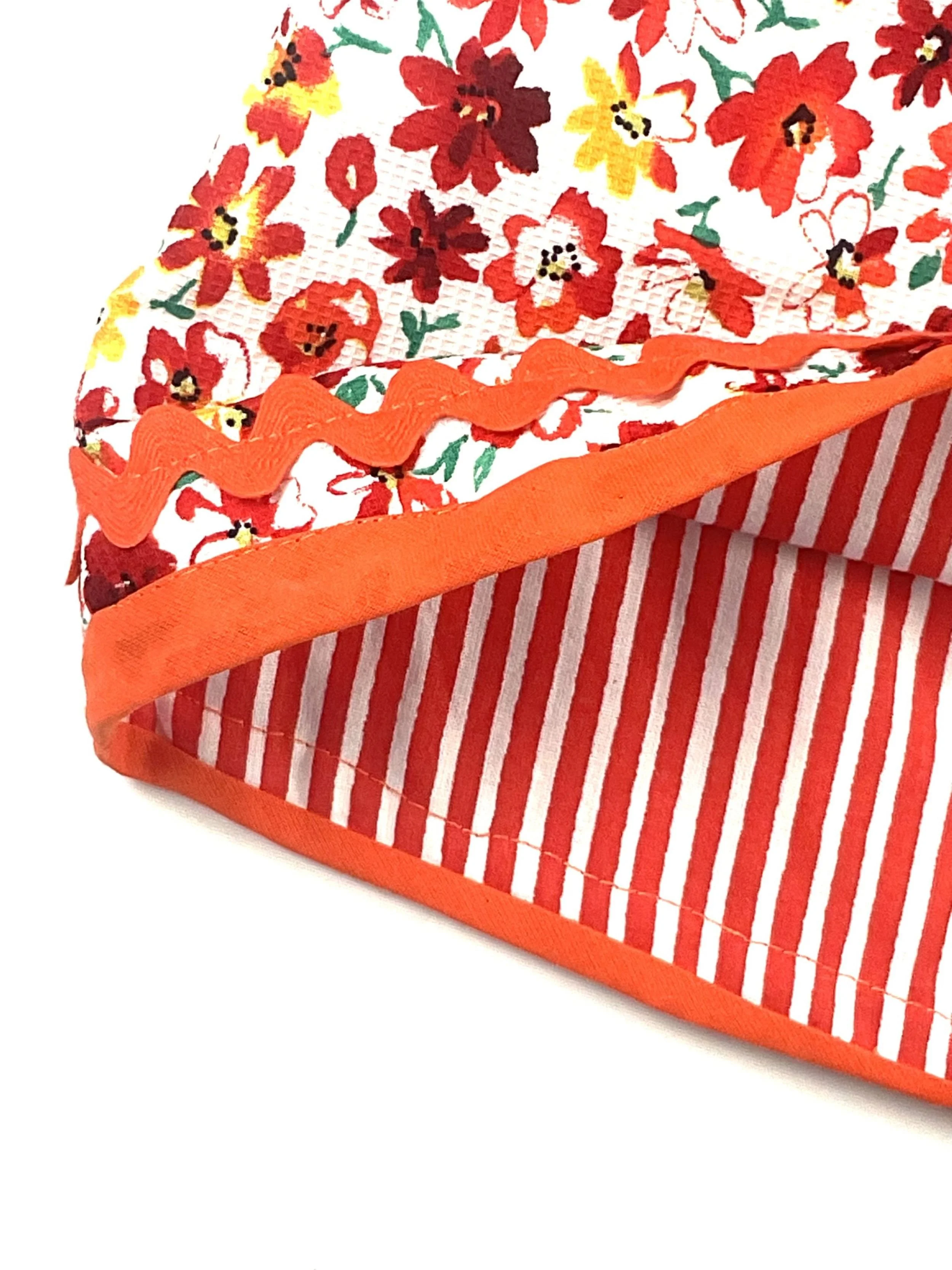 Orange Daisies lining r.jpg