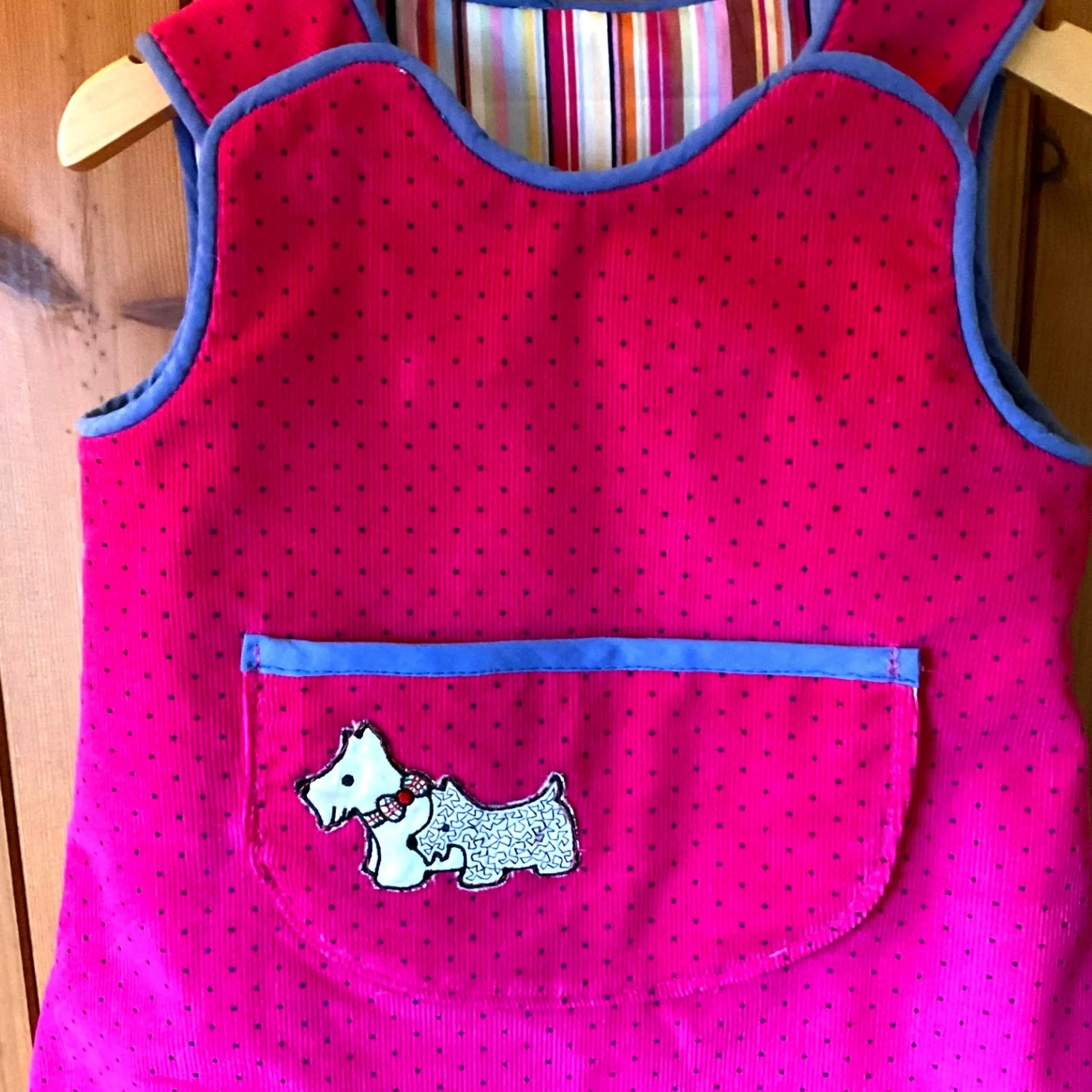 Doggy+Dating+r+pocket+trim++r++ar.jpg