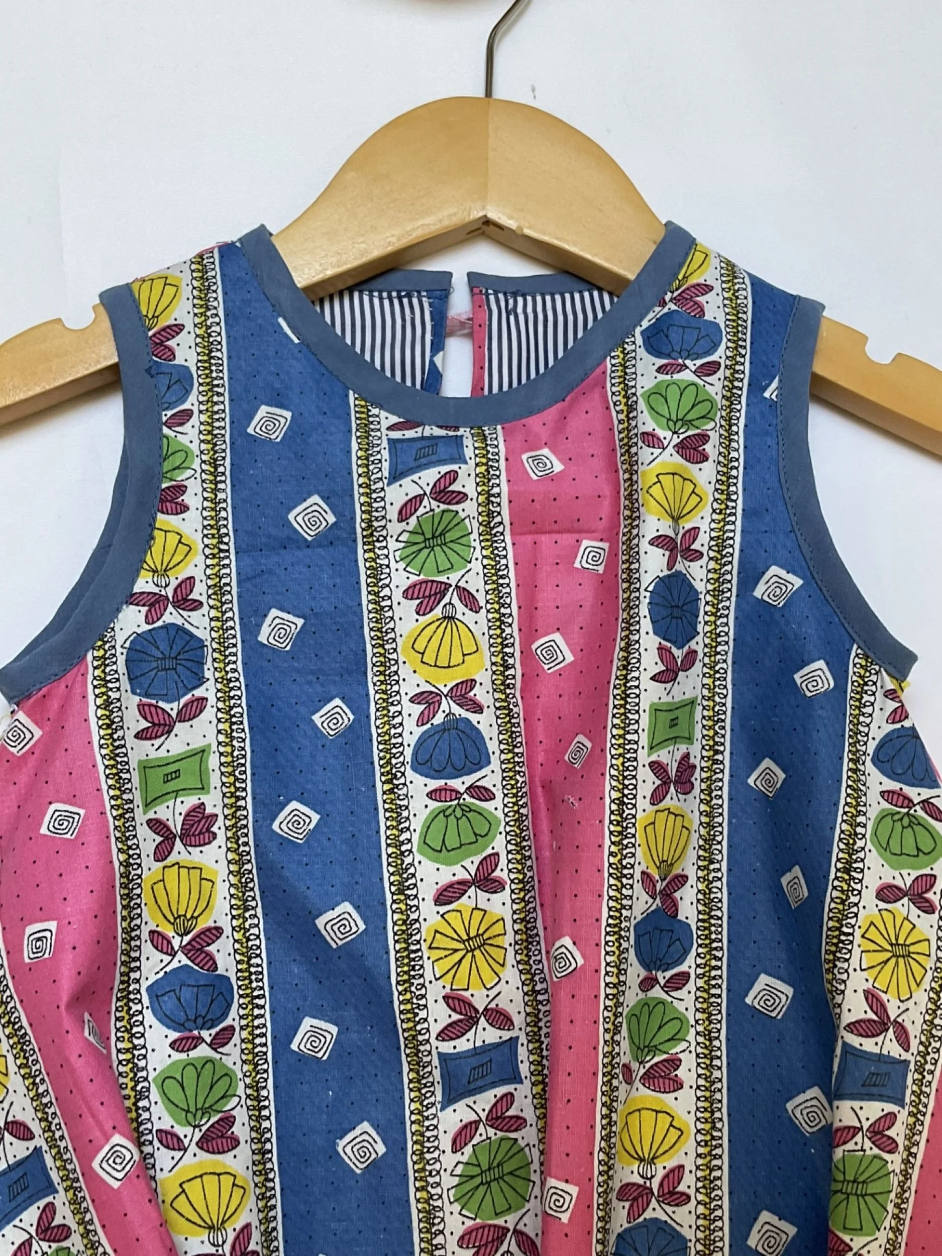 Vintage Stripes top front r.jpg