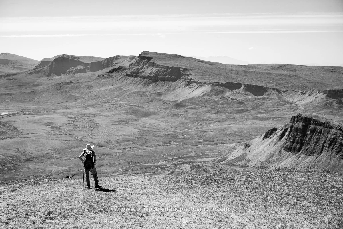 Seule face à l'immensité du Quirraing