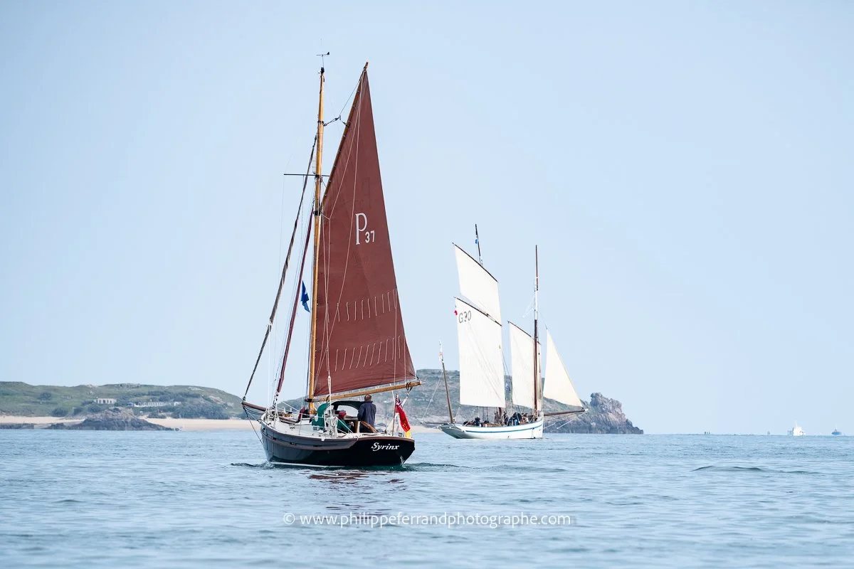 Les vieux gréements quittent le port de Saint Malo